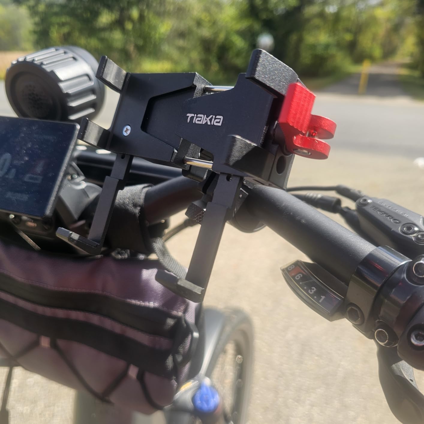 Tiakia Bike Phone Mount Holder, 360° Rotation for 4.5-7 Inch Handlebar customer photo 2