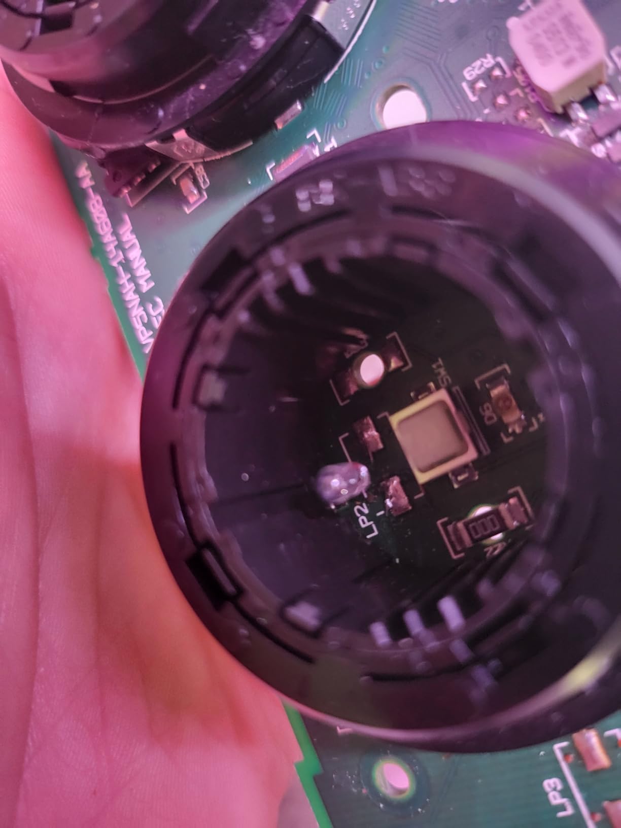 WEP 927-IV Soldering Station Kit High-Power 110W with 3 Preset Channels, Sleep Mode, LED Magnifier, 5 Extra Iron Tips, Tip Cleaner, 2 Helping Hands, Tip Storage Slots, Lead-free Solder Wire, Tweezers customer photo 2