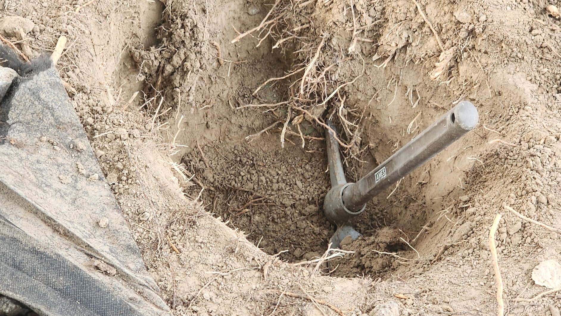 Klein Tools ET450 Advanced Underground Circuit Breaker Finder and Wire Tracer Kit for Energized and Non-Energized Breakers, Fuses, and Wires customer photo 2