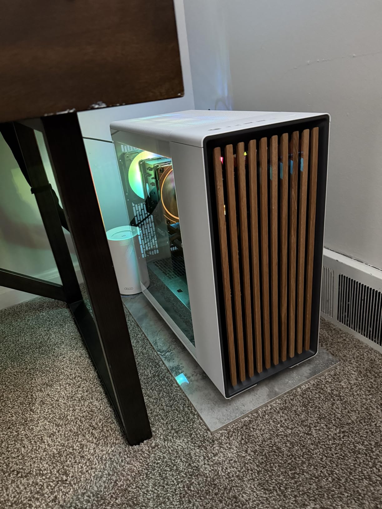 Fractal Design North Chalk White Tempered Glass Clear - Genuine Oak Wood Front - Glass Side Panel - Two 140mm Aspect PWM Fans Included - Type C USB - ATX Airflow Mid Tower PC Gaming Case customer photo 1