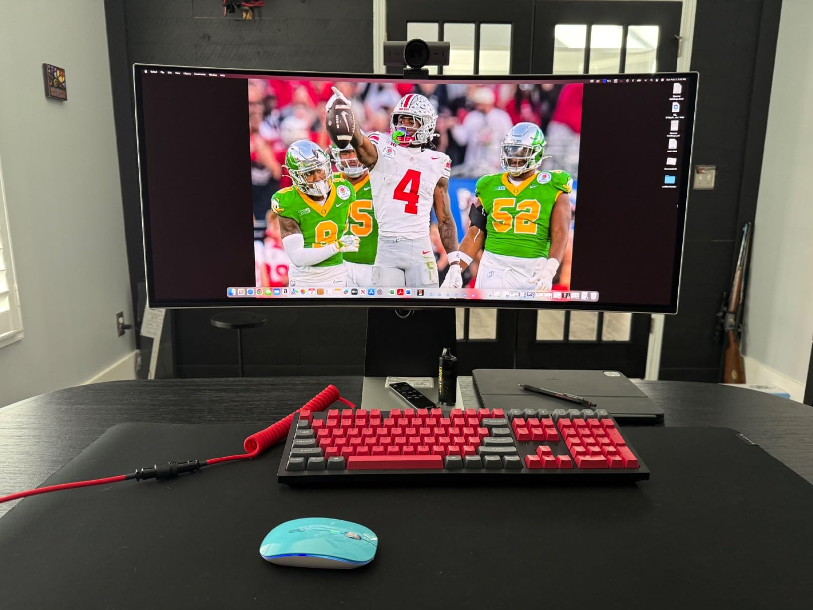 iDsonix USB 3.0 Switch 1 in 2 Out(2 in 1 Out) Bi-Directional, USB Switch 2 Computers Share 1 Device for Printer,Scanner,Keyboard, USB Sharing Switch with 2pcs A to A 3.3ft Cables customer photo 1