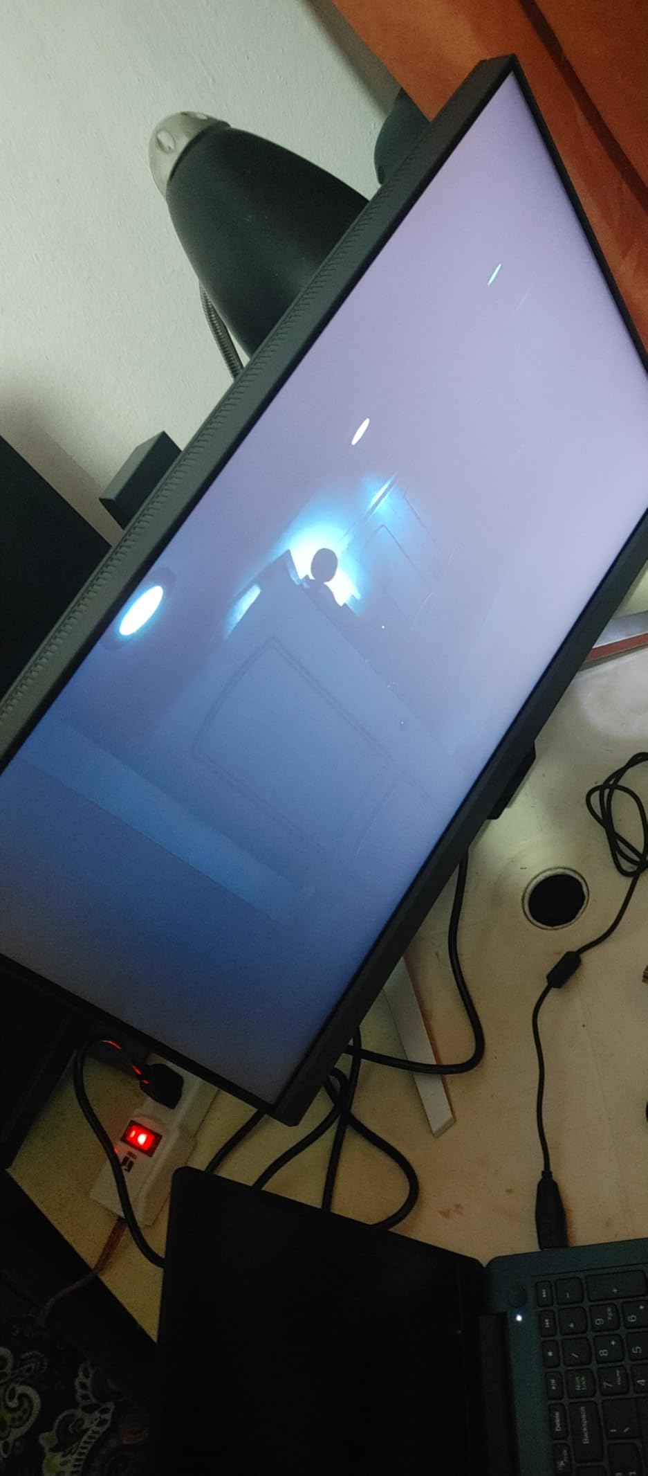 BenQ MOBIUZ EX240 Gaming Monitor 24 inch FHD 1080p 165Hz 1ms IPS HDRi sRGB Color Optimizer Black Equalizer Freesync Eye-Care Height Swivel and Tilt DisplayPort HDMI Built-in Speakers customer photo 1