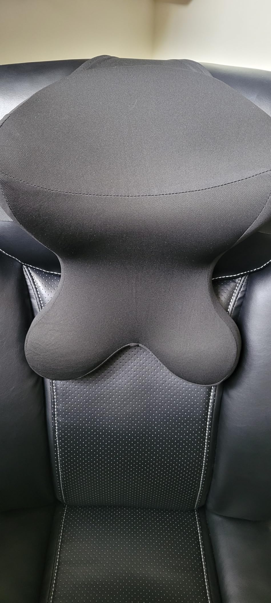 Car Neck Pillow for Driving Seat Car headrest Pillow/Gaming Chair Pillow with Adjustable Strap Removable Cover Ergonomic Design Neck Support Pillow for auto, Office Chair, Gaming Chair(Black) customer photo 2