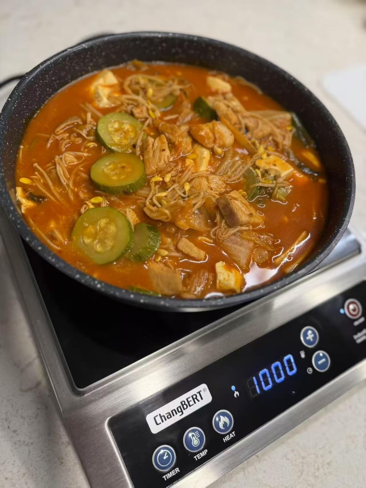 ChangBERT Induction Cooktop, Commercial Grade Portable Cooker, Large 8 inch Heating Coil, Premium Stainless Steel Countertop Burner with NSF Certified, 10 Hours Timer Powerful 1800W Professional Hot Plate customer photo 1