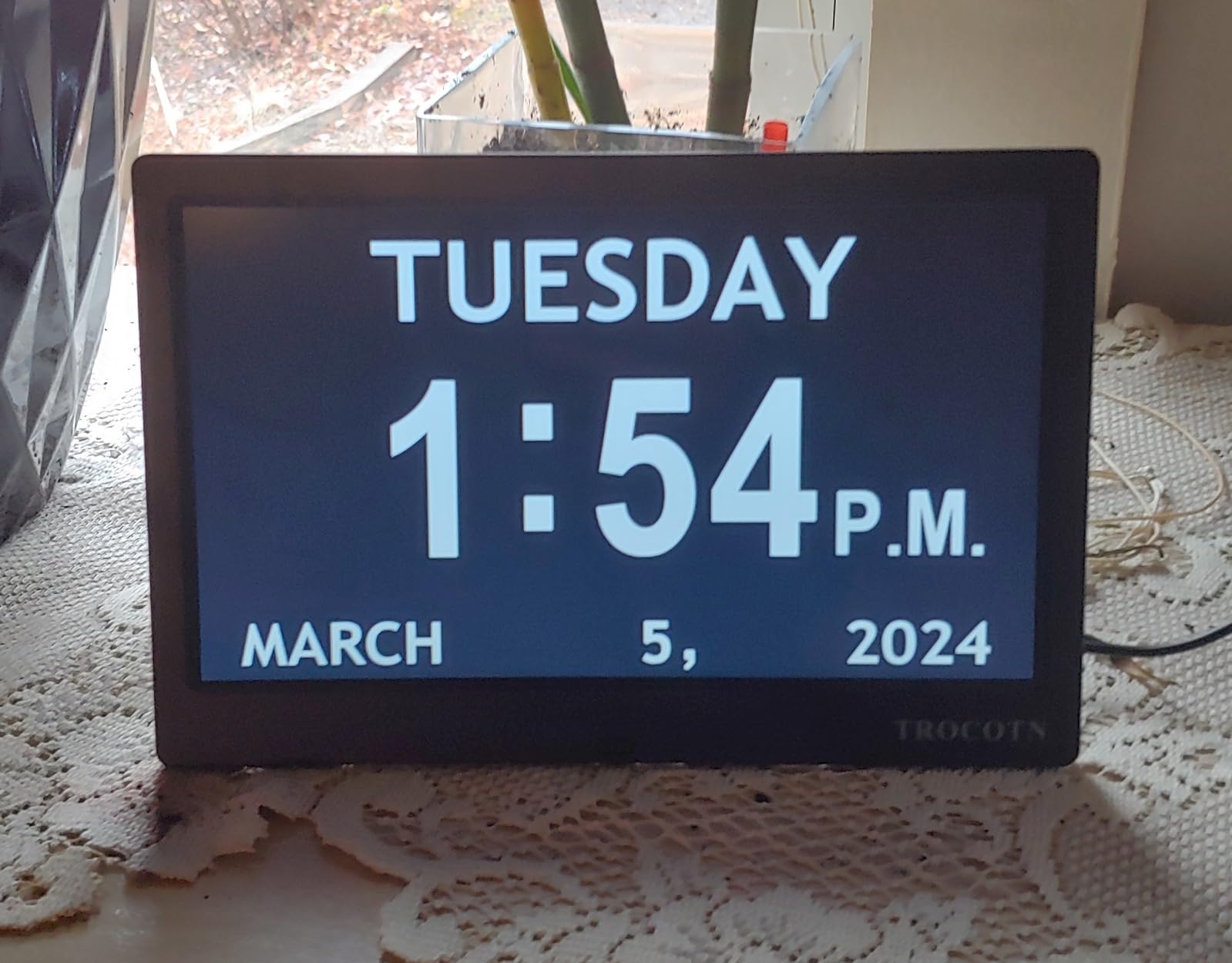 TROCOTN Dementia Clocks, Large Display Calendar Alarm Clock with Auto DST for Seniors, 5 Display Modes Large Font Digital Clock with Custom Alarms Day Date Clocks. (10 Inch Black) customer photo 1