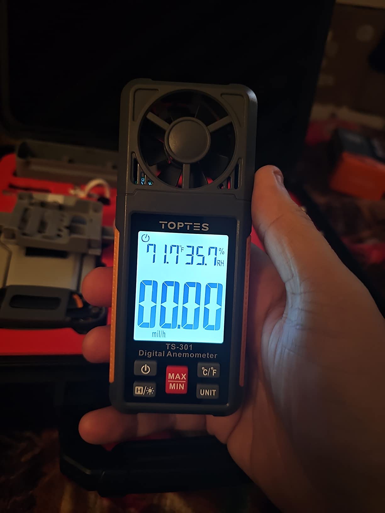 TopTes TS-301 Digital Anemometer, Wind Speed Meter with 2.26-inch Big Backlight LCD Screen, Air Flow Meter for Sailing Surfing Drone Flying RC Plane Golf Shooting HVAC customer photo 1