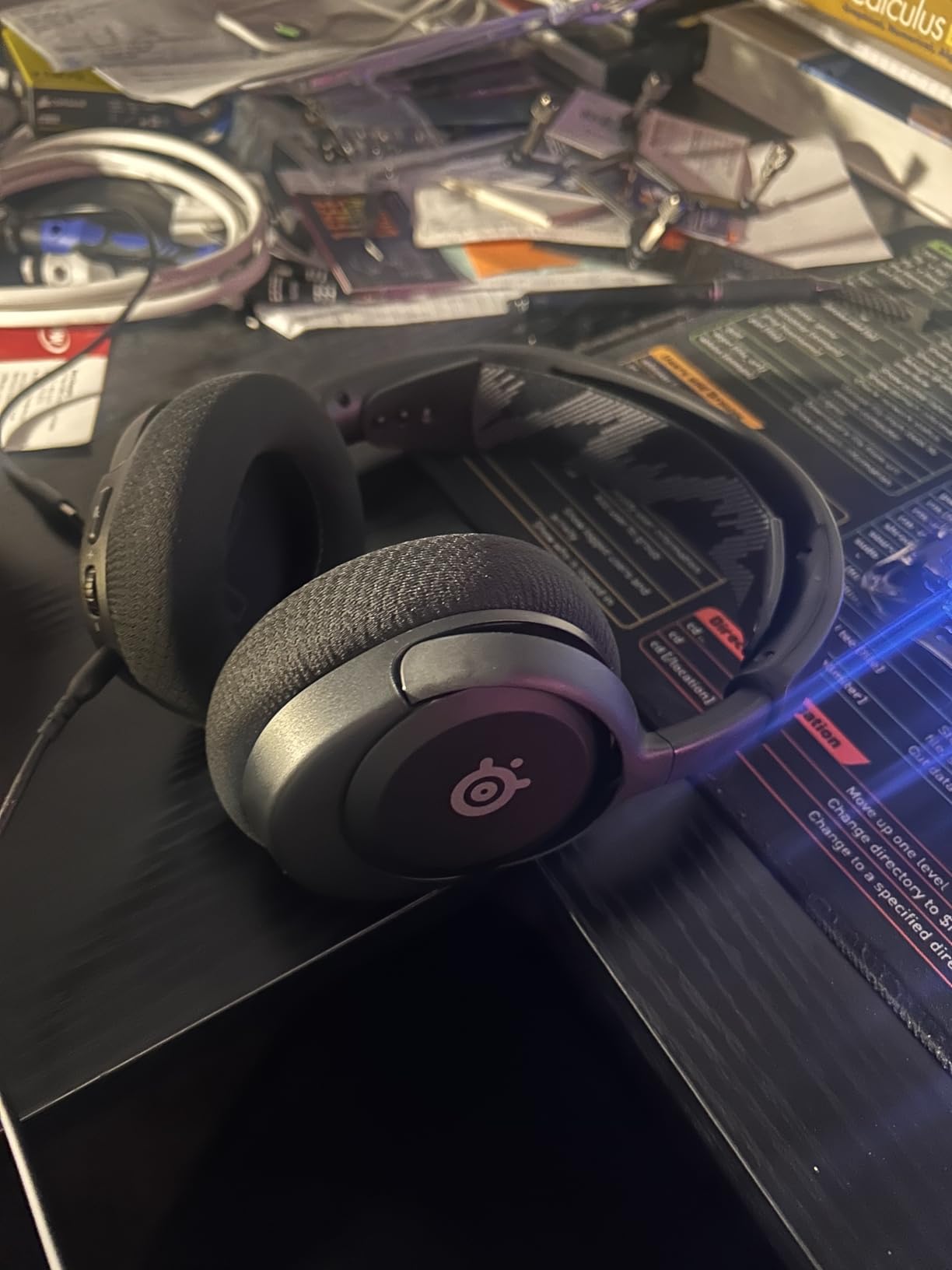 SteelSeries Arctis Nova 1 Multi-System Gaming Headset - Hi-Fi Drivers - 360 Spatial Audio - Comfort Design - Durable - Ultra Lightweight - Noise-Cancelling Mic - PC, PS5/PS4, Switch, Xbox - Black customer photo 1