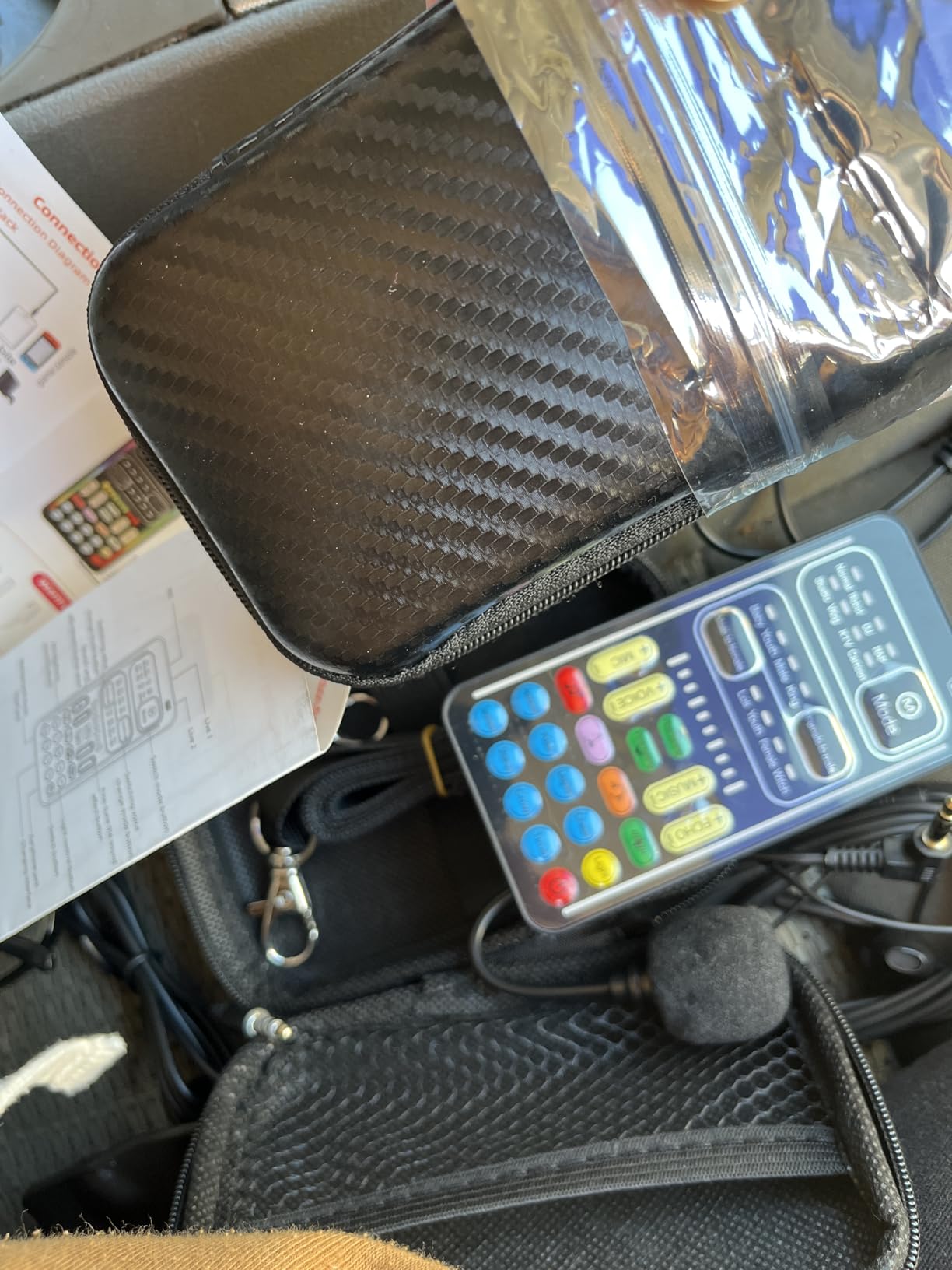 I9 Voice Changer Set, Mini Live Broadcast Voice Disguiser, Portable Sound Board Voice Changer, 8 Different Sounds/Sound Effects, for iOS, for Android (English Version) customer photo 1