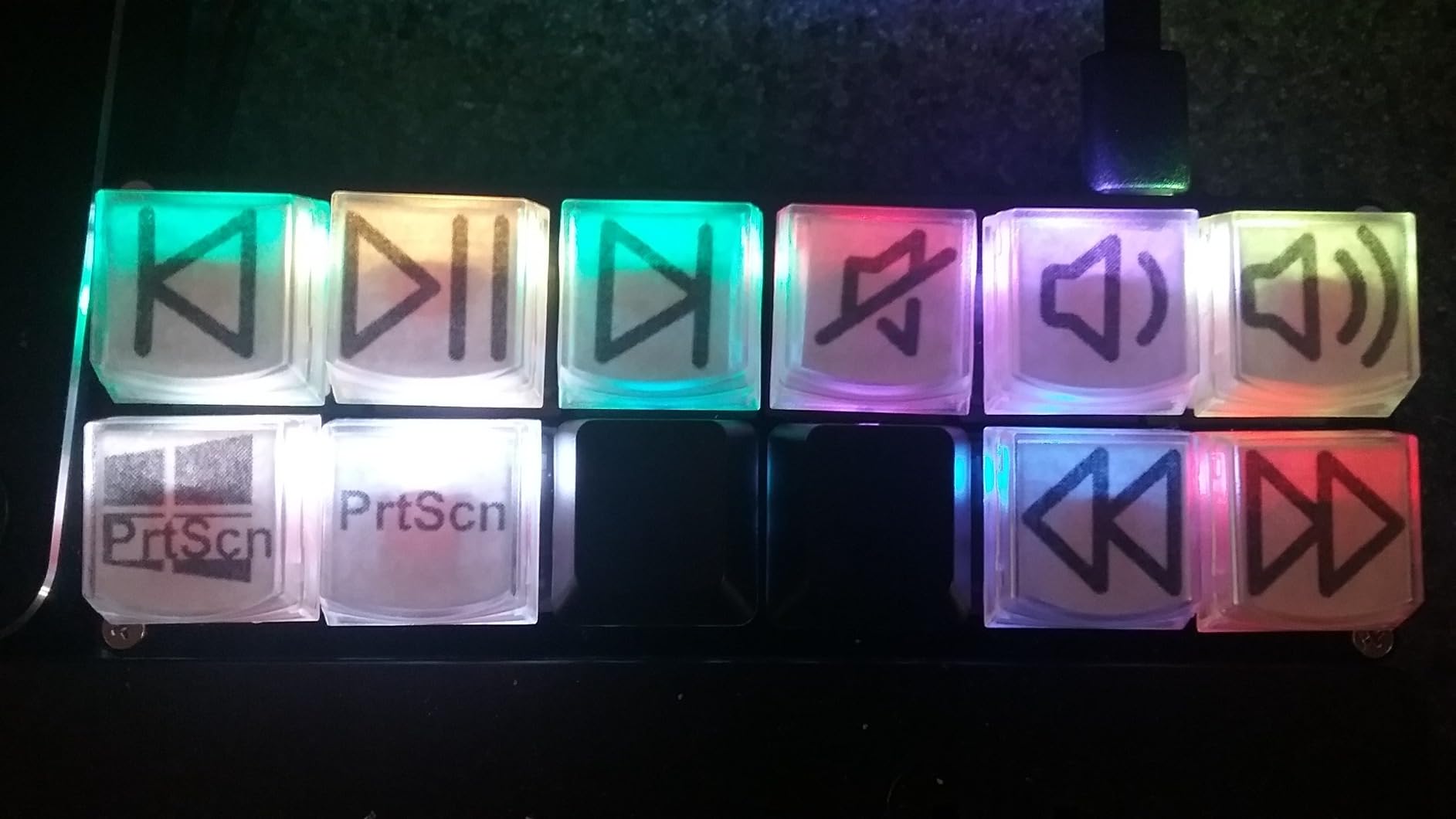 12 Key Mechanical Gaming Keyboard One Handed Keypad USB-C Wired OSU Keypad Programmable and Hot Swappable Keyboard. customer photo 1