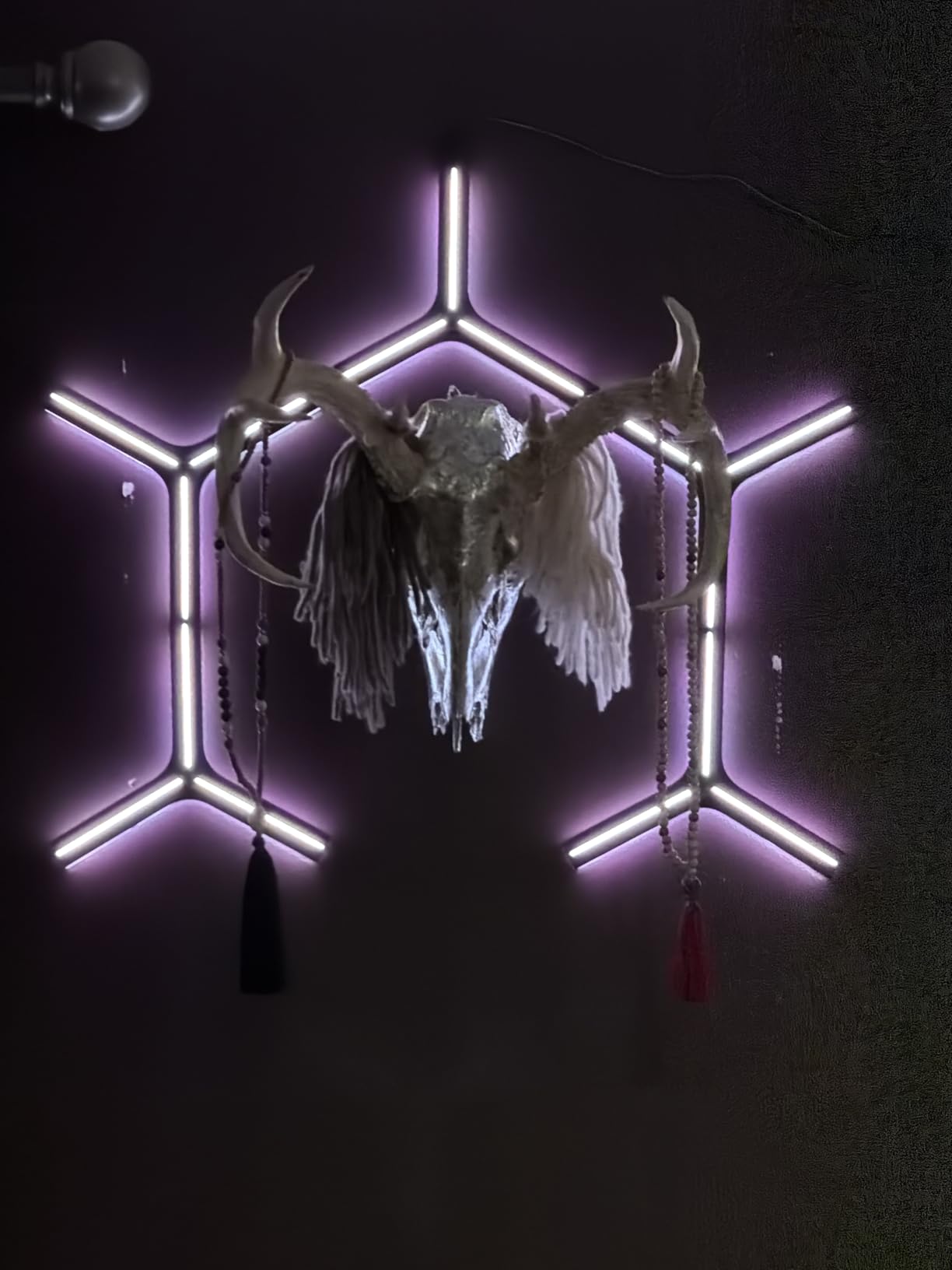 Govee Glide Y RGBIC LED Wall Lights - Smart Wi-Fi Gaming Lights 7 Pack customer photo 2