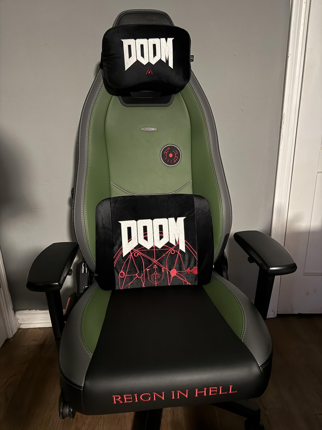 noblechairs Memory Foam Lumbar-Support Pillow, Office and Gaming-Chair Cushion Set - Fallout 25th Anniversary Edition customer photo 1