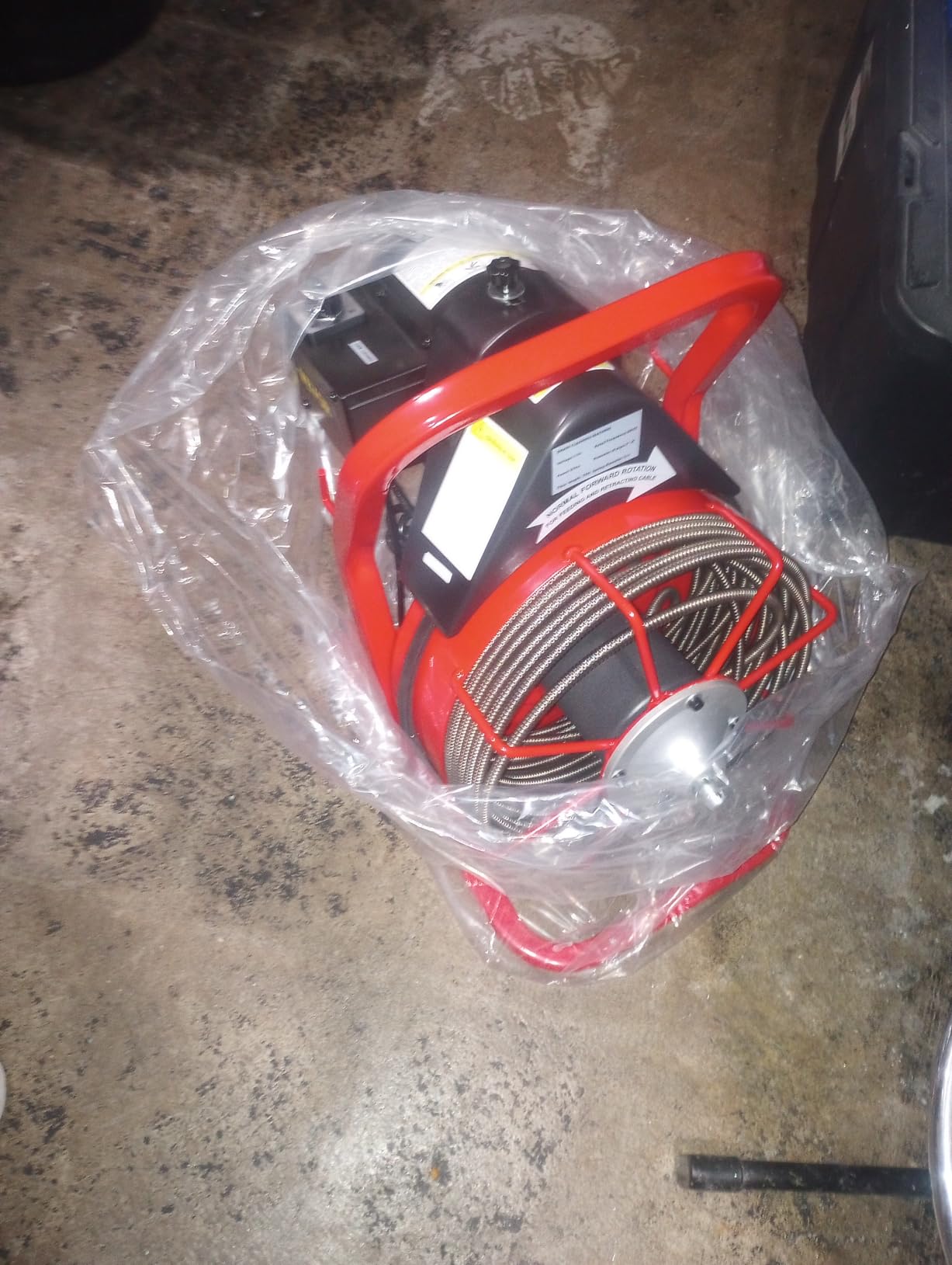 VEVOR Drain Cleaner Machine, 75 Ft x 3/8 Inch, Drain Cleaning Machine Fits 1 to 4 Inch Pipes, Portable Drain Auger Cleaner with 4 Auger Bits, Electric Drain Auger Plumbing Tool customer photo 2