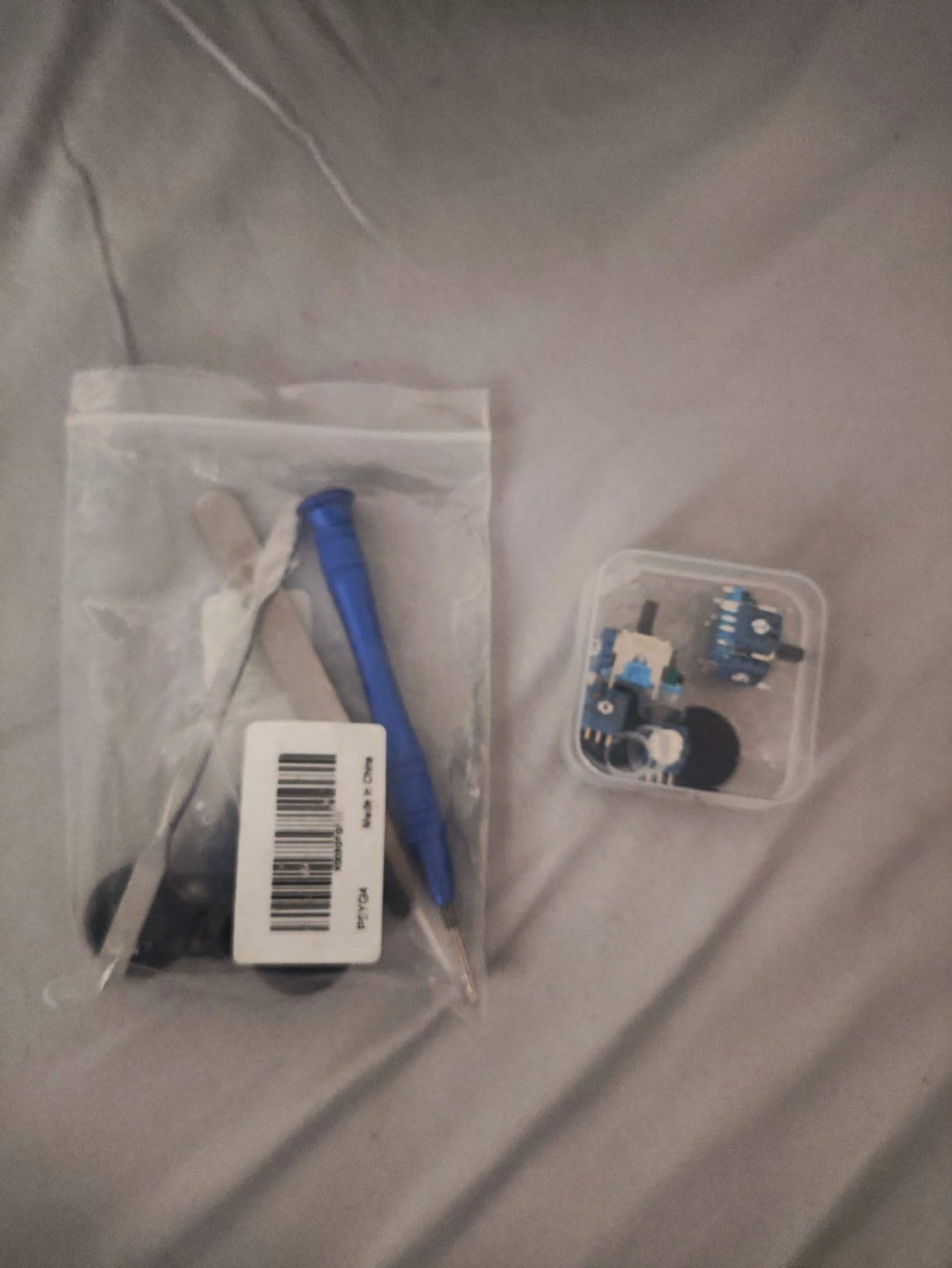 Ikpek 4 Pack Analog 3D Joysticks Replacement for DualSense PS5 Controller, Joysticks Part with Repair Screwdriver Kit for PlayStation 5 Controller customer photo 1