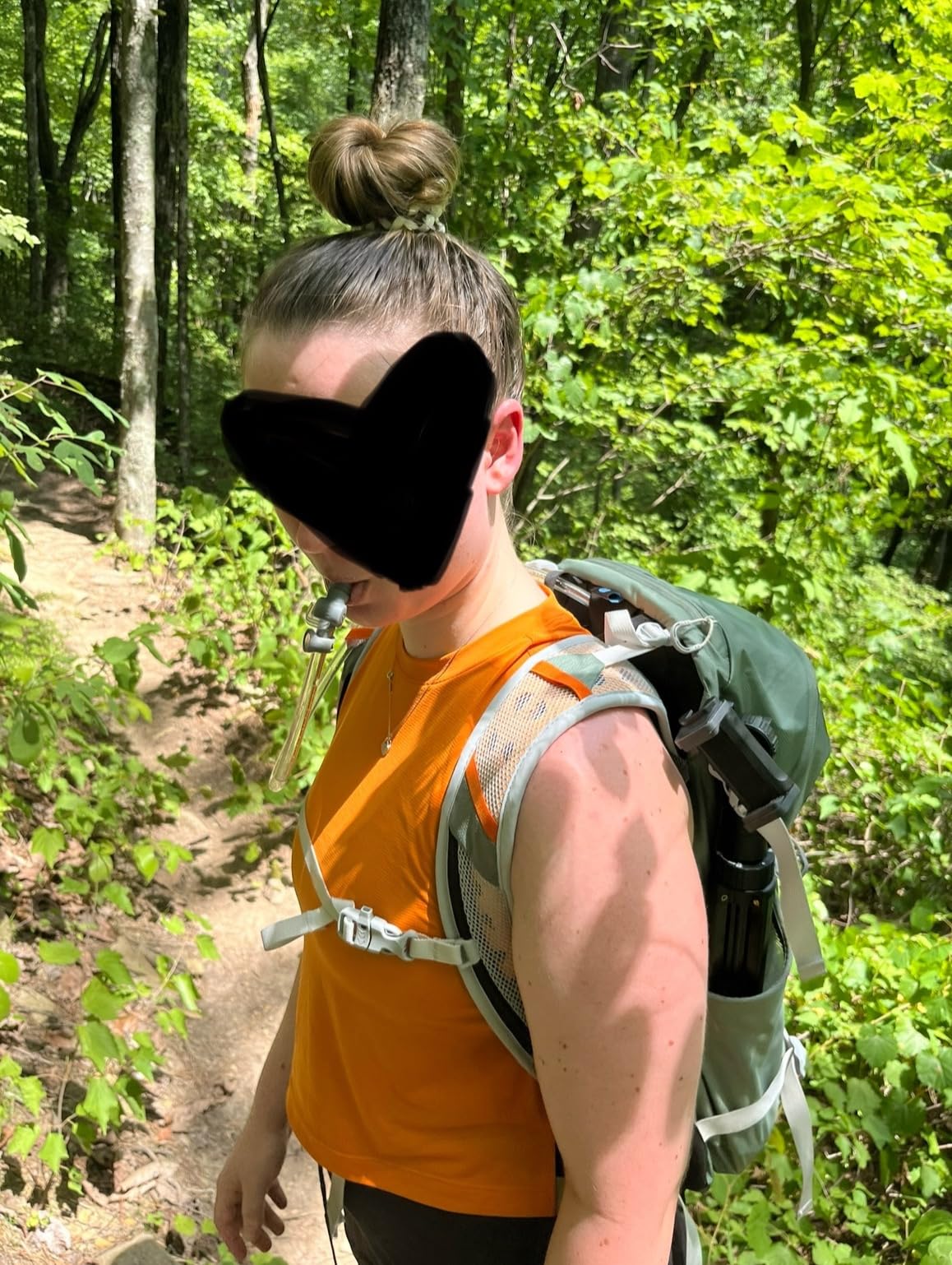 Osprey Hydraulics Backpack Water Reservoir with Bite Valve - BPA-Free, Leakproof Hydration Bladder with QuickConnect and Slide-Seal - Compatible with Most Hiking and Biking Packs, Clear customer photo 2