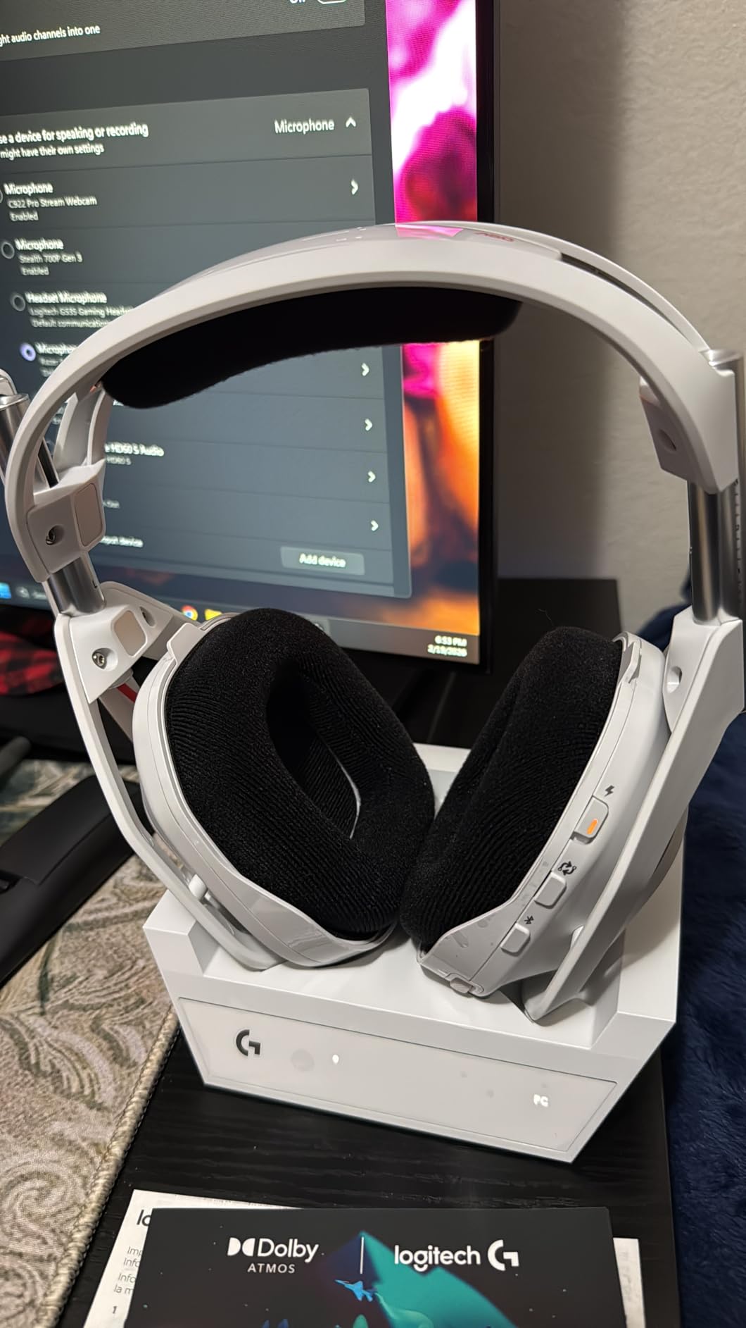 Logitech G Astro A50 X Multi-Platform Wireless Gaming Headset + Base Station for PS5/Xbox/PC: PLAYSYNC Video & Audio Switcher, HDMI 2.1 4K 120Hz VRR, 24hr Battery, 2.4GHz & BT - Black customer photo 1