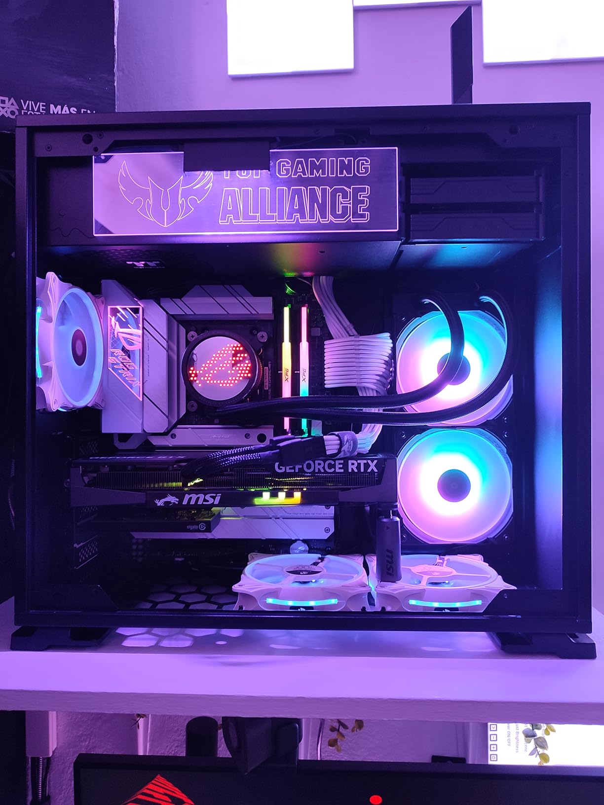 ROG RYUO III 240 ARGB White Edition All-in-one AIO Liquid CPU Cooler 240mm Radiator, Asetek 8th gen Pump Solution, Anime Matrix LED Display and ROG AF 12S ARGB Fan customer photo 1