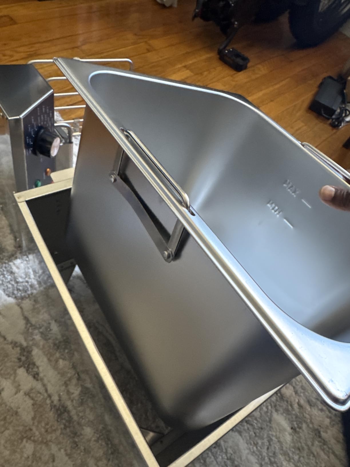 VEVOR Commercial Deep Fryer, Dual Tank 3000W Electric Countertop Fryer with Basket, 2 x 11.6Qt/11L Double Stainless Steel Oil Fryer with Drain, Time & Temp Control, for Kitchen Restaurant Use customer photo 1