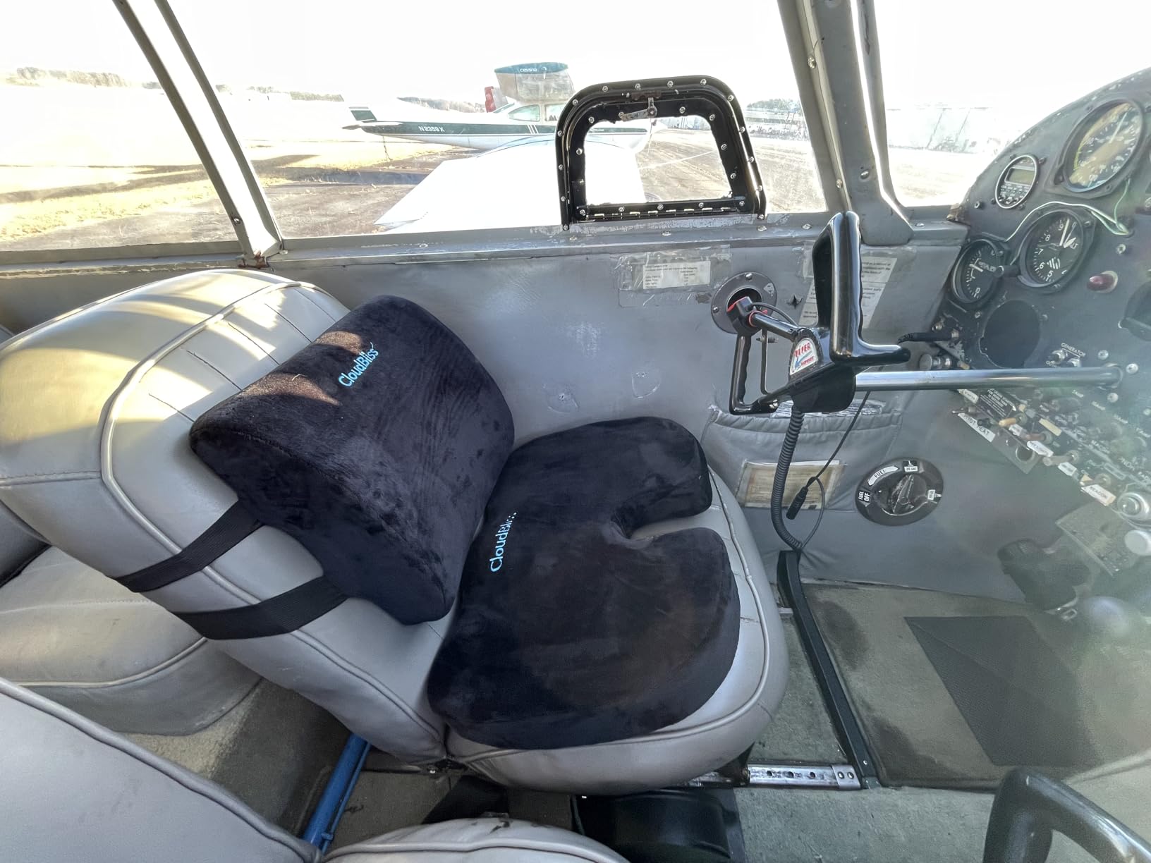 CloudBliss Lumbar Support Pillow & Seat Cushion Set for Office Chair, Desk Chair, Wheelchair & Car - Memory Foam Back Support, Ergonomic Chair Cushions, Sciatica Pain Relief, Home Essentials, Black customer photo 1