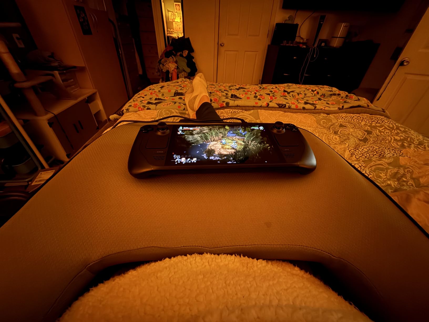 Reading Pillow for Gaming, Extra Large Laptop Pillow for Adult, Memory Foam Lap Desk Gaming Pillow for Reading, Working, Playing Steam Deck Switch or Sitting in Bed Floor Sofa(Grey) customer photo 1