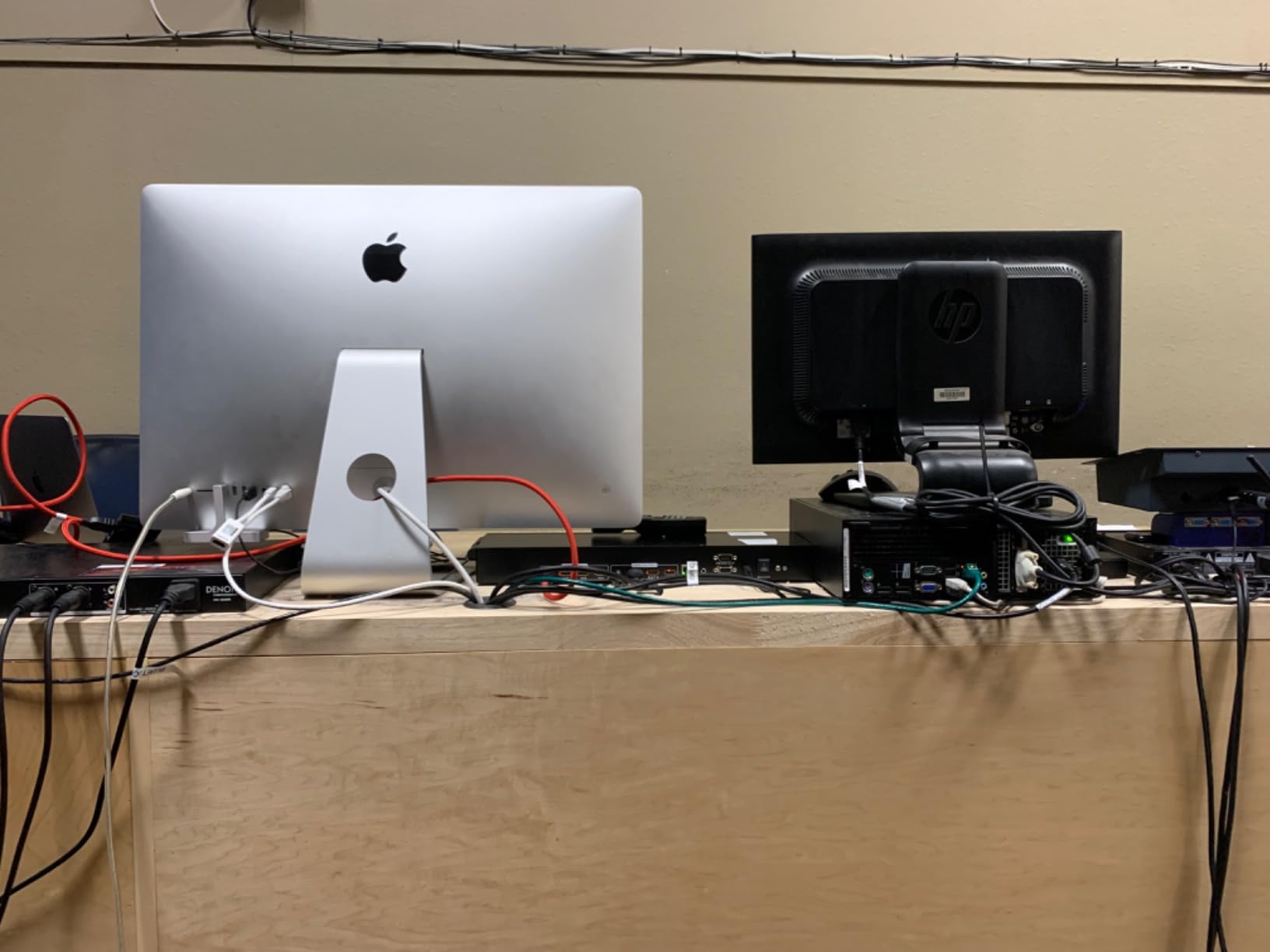 MT-VIKI 4K HDMI Matrix Switch 4x4 with 3.5mm Stereo Audio Extractor +Web GUI, Rack Mount Switcher & Splitter, 4K@30Hz, EDID, RS232, LAN Port, APP (4 in 4 Out) customer photo 1