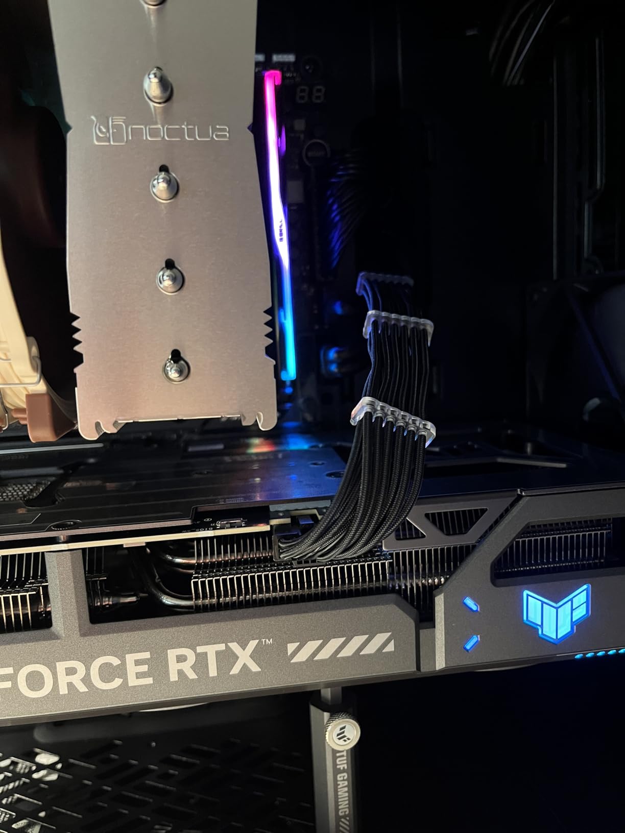 Fasgear PCIe 5.0 12VHPWR GPU Power Cable 70cm - 16pin (12+4) Connector for RTX 5070 Ti 4070 4080 4090 to 2x8pin (4+4) Male Plugs Sleeved Cord for Corsair/Great Wall/Thermal-take Modular PSU customer photo 1