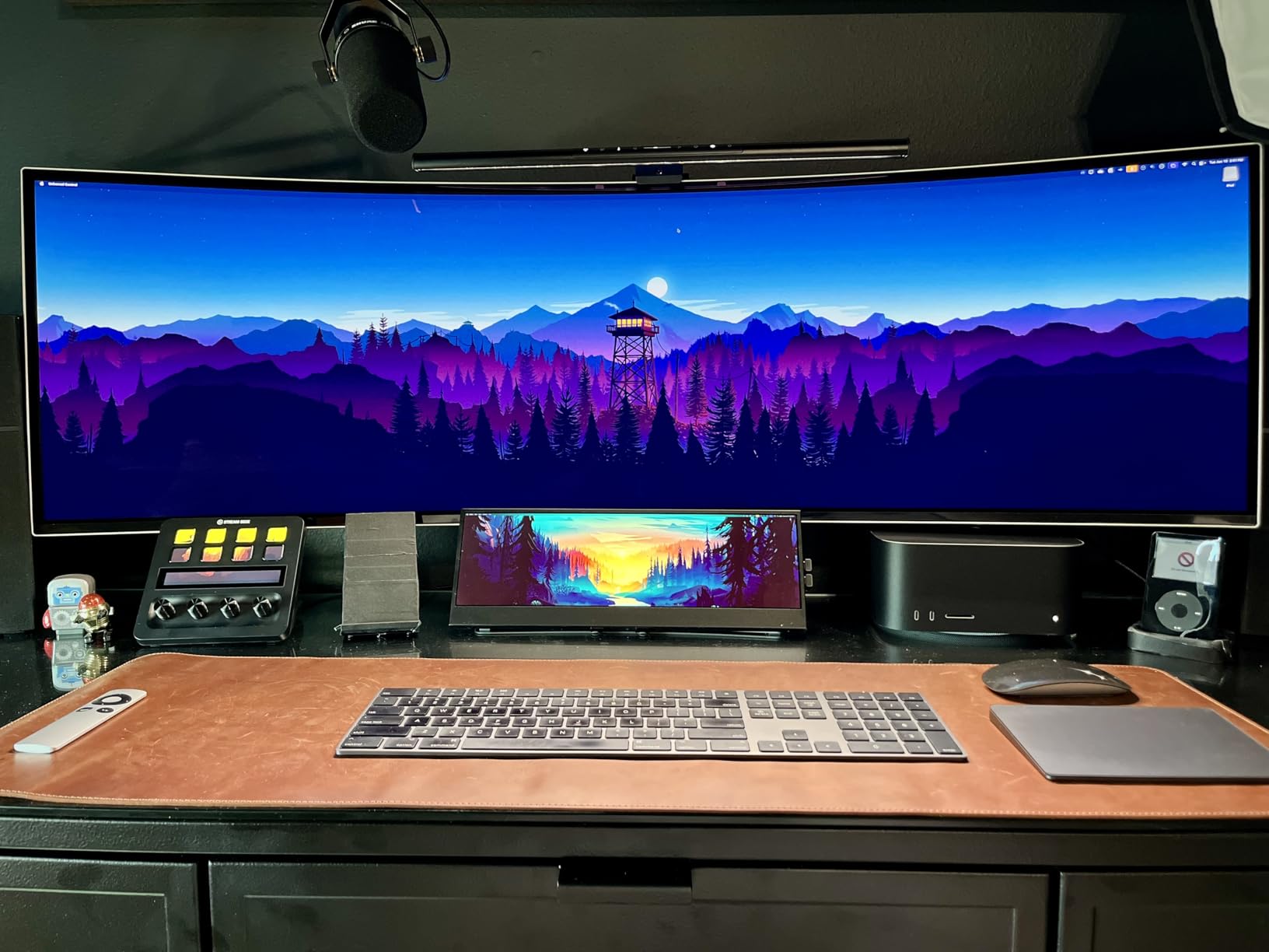 14'' 4K UHD IPS 3840x1100 Stretched Bar Touch Screen Display Monitor for Laptop Computer PC Speed Temperature Windows Aida64 CPU GPU HDMI Secondary Monitor for Music Media Timeline Editing customer photo 1