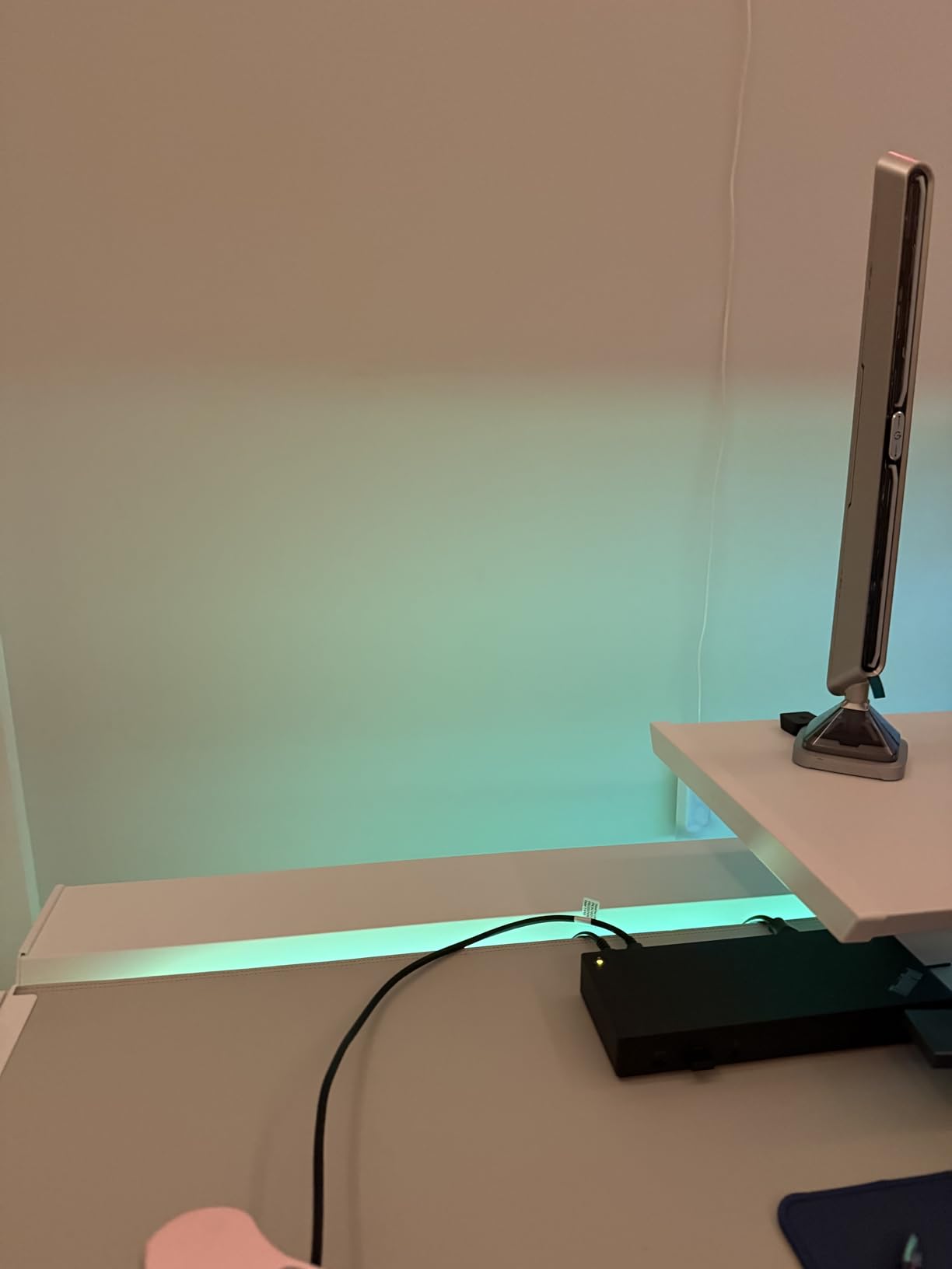 Govee RGBIC Neon Rope Lights for Gaming Desks - 10ft with Razer Chroma Sync customer photo 2