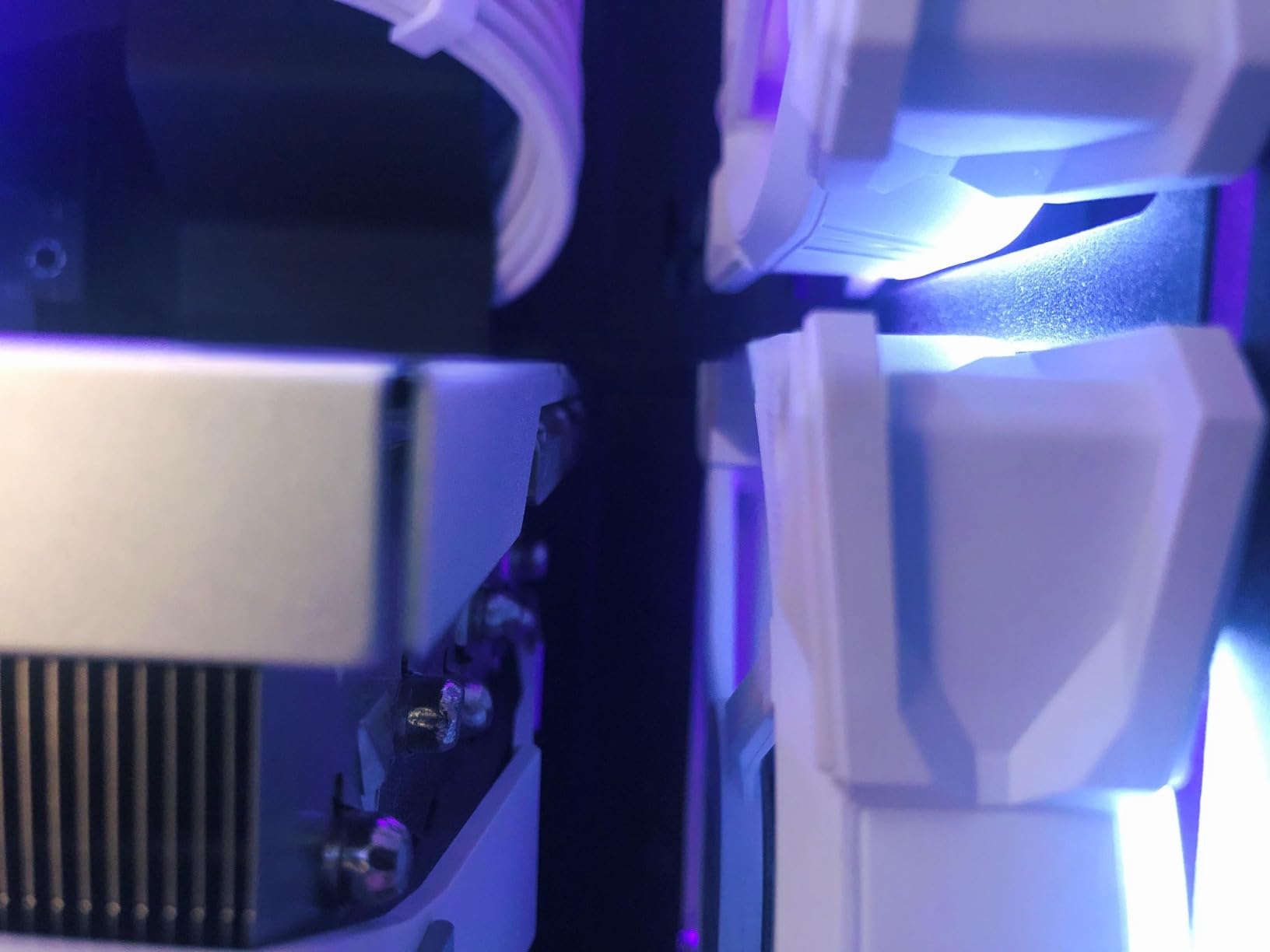 Graphics Card GPU Support Bracket: GPU Sag Bracket Video Card Stand GPU Holder Graphics Card Support customer photo 2