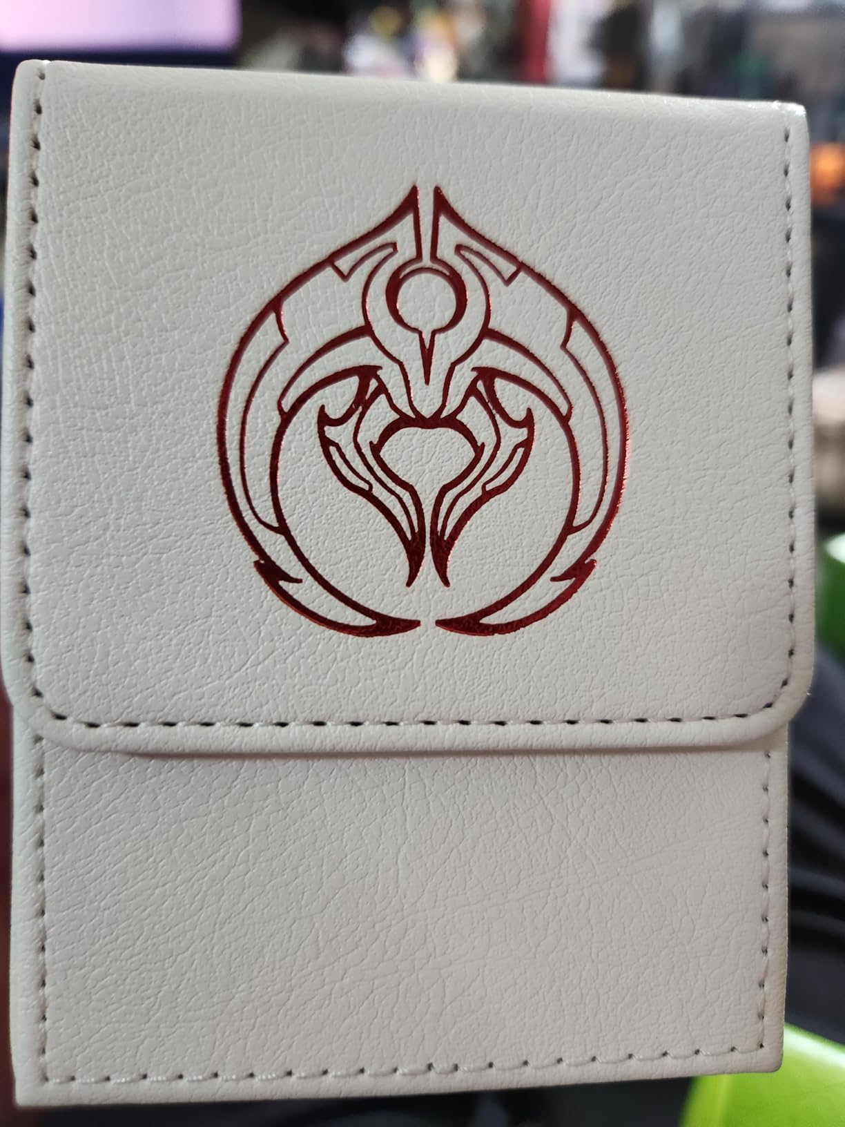 ZLCA Card Deck Box for Trading Cards, MTG Commander Deck Box Holds 120+ Single Sleeved Cards, Leather Magnetic Card Storage Box Fits for TCG CCG Magic Cards (Black) customer photo 1