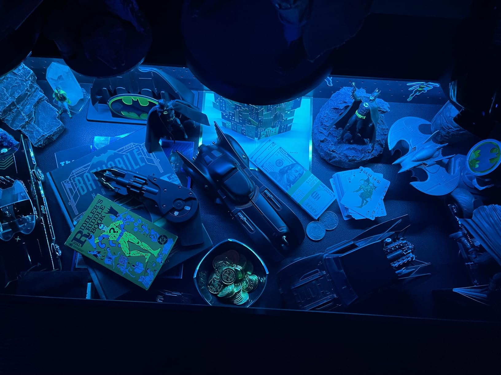 Bestier 42 Inch LED Coffee Table with Storage, Modern Coffee Table with Glass Top for Living Room, Black Coffee Center Table with LED Lights customer photo 2