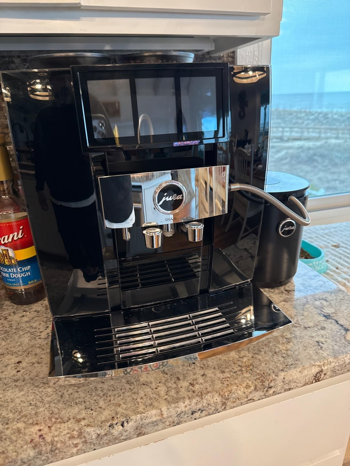 Jura GIGA 10 Diamond Black Super Automatic Espresso Machine customer photo 2
