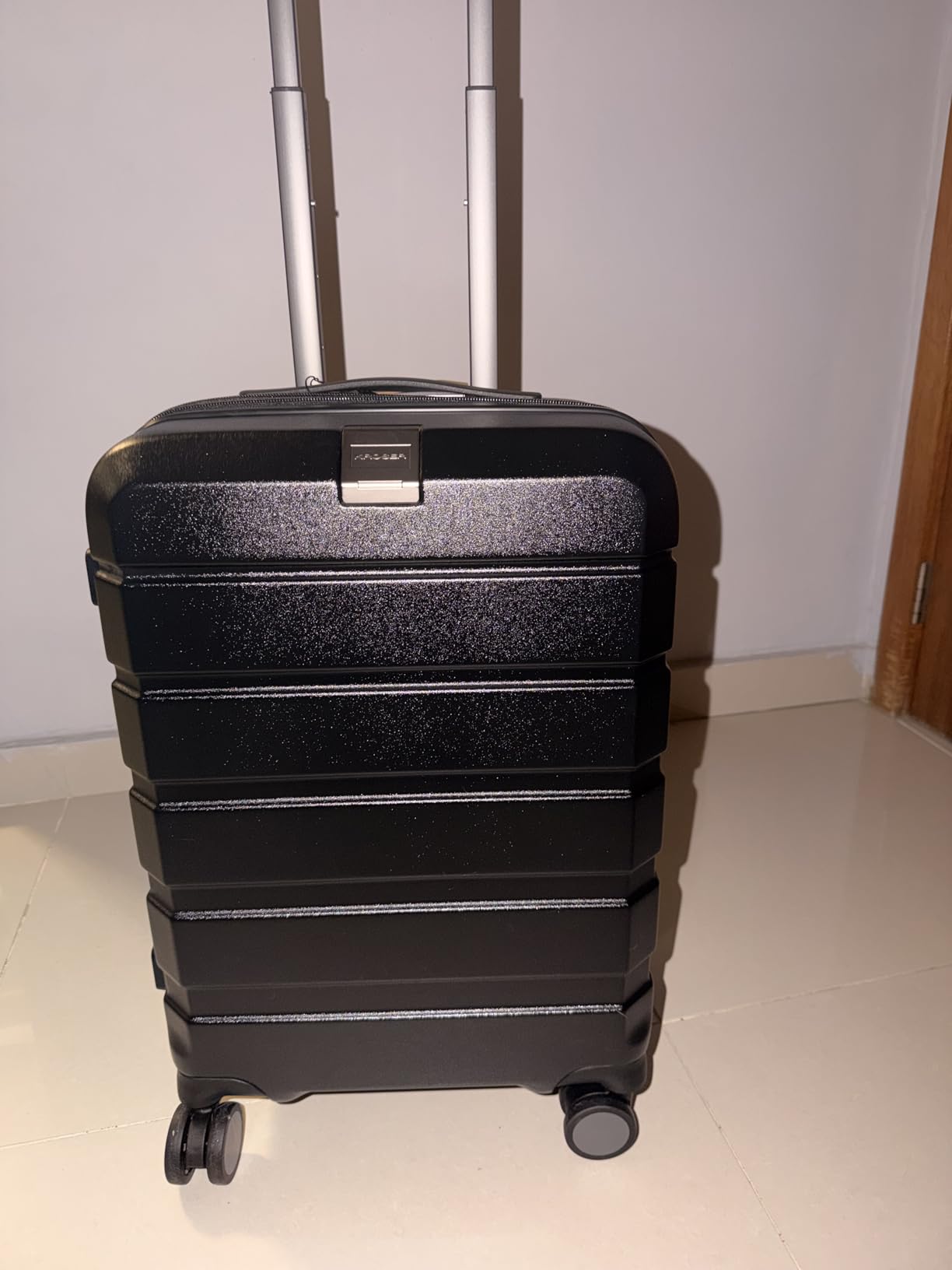 Hardside Expandable Carry On Luggage with Spinner Wheels & Built-in TSA Lock, Durable Suitcase Rolling Luggage with USB Port, Carry-On 20-Inch, White customer photo 1