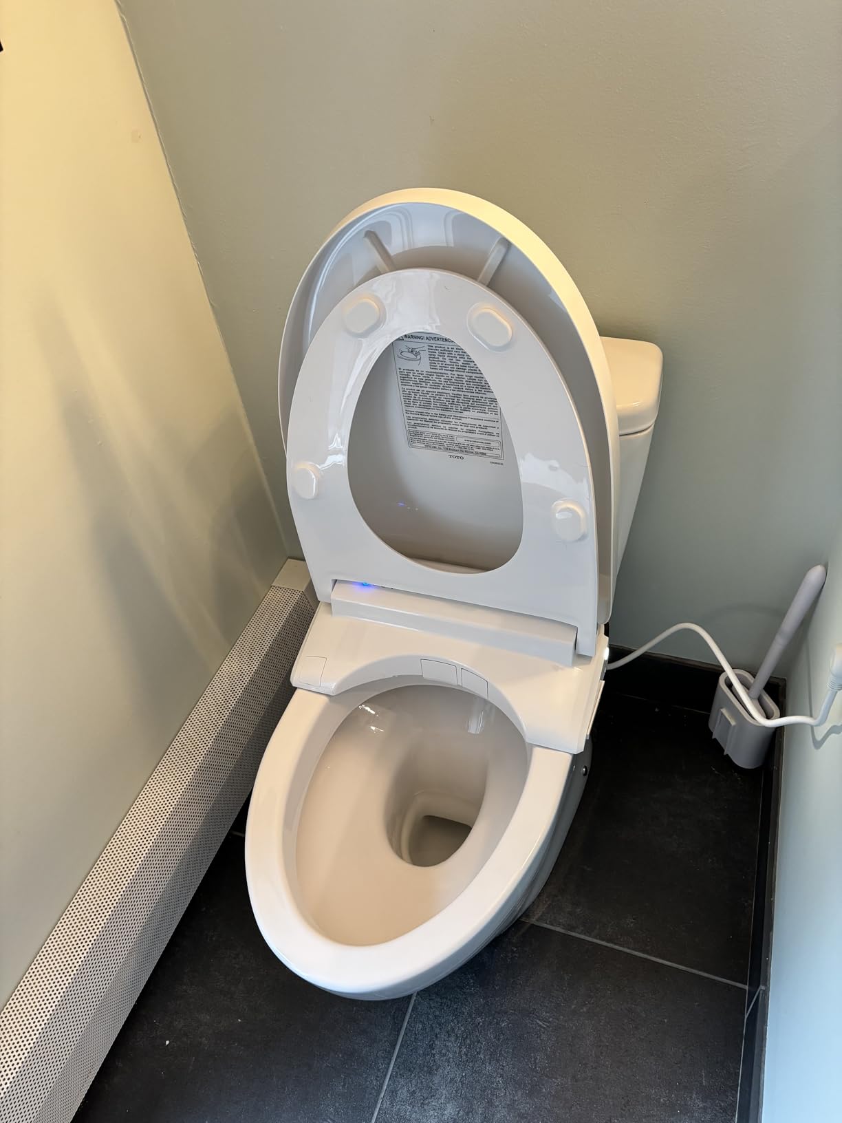 TOTO WASHLET+ S7A Electronic Bidet Toilet Seat with EWATER+ Bowl and Wand Cleaning, Auto Open and Close Contemporary Lid, Elongated, Cotton White customer photo 1