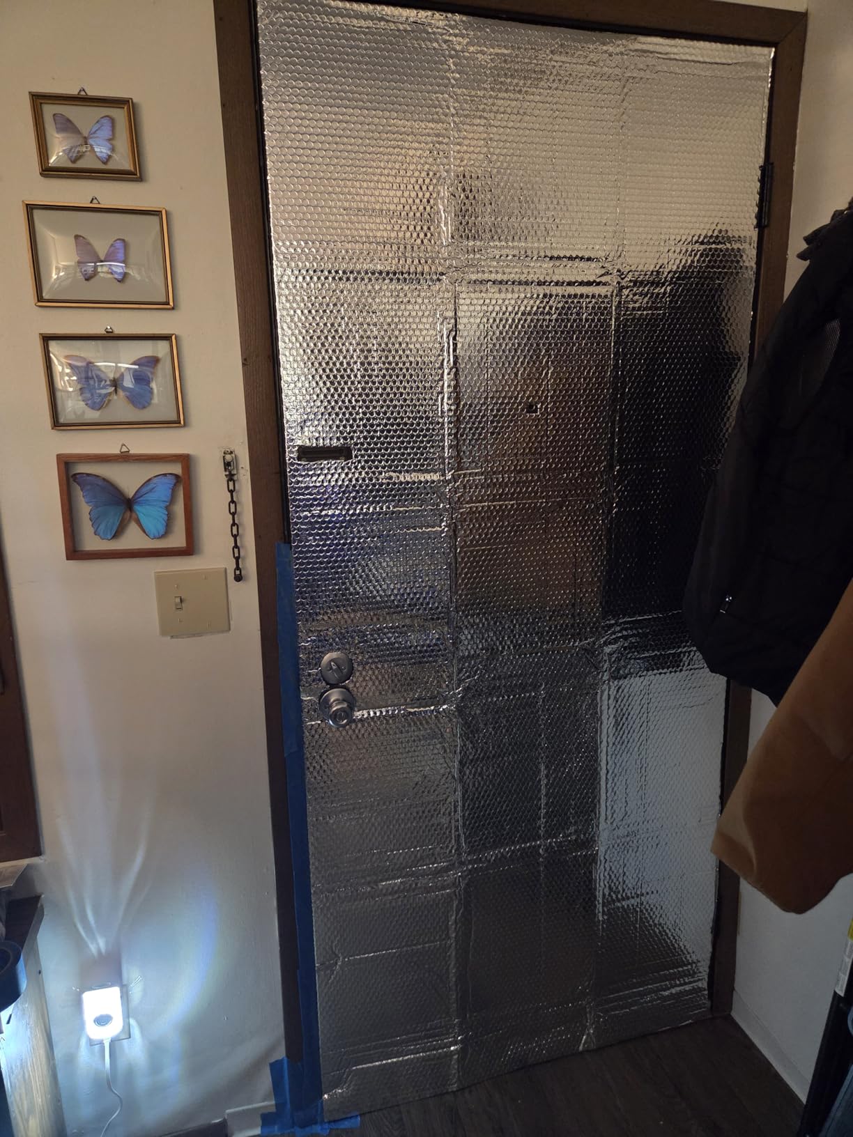 DGSL Double Reflective Bubble Foil Insulation Foam, 23.6 in X 10 FT Aluminum Foil Thermal Insulation Radiant Barrier for Window, Garage Door, RV, Roof customer photo 2