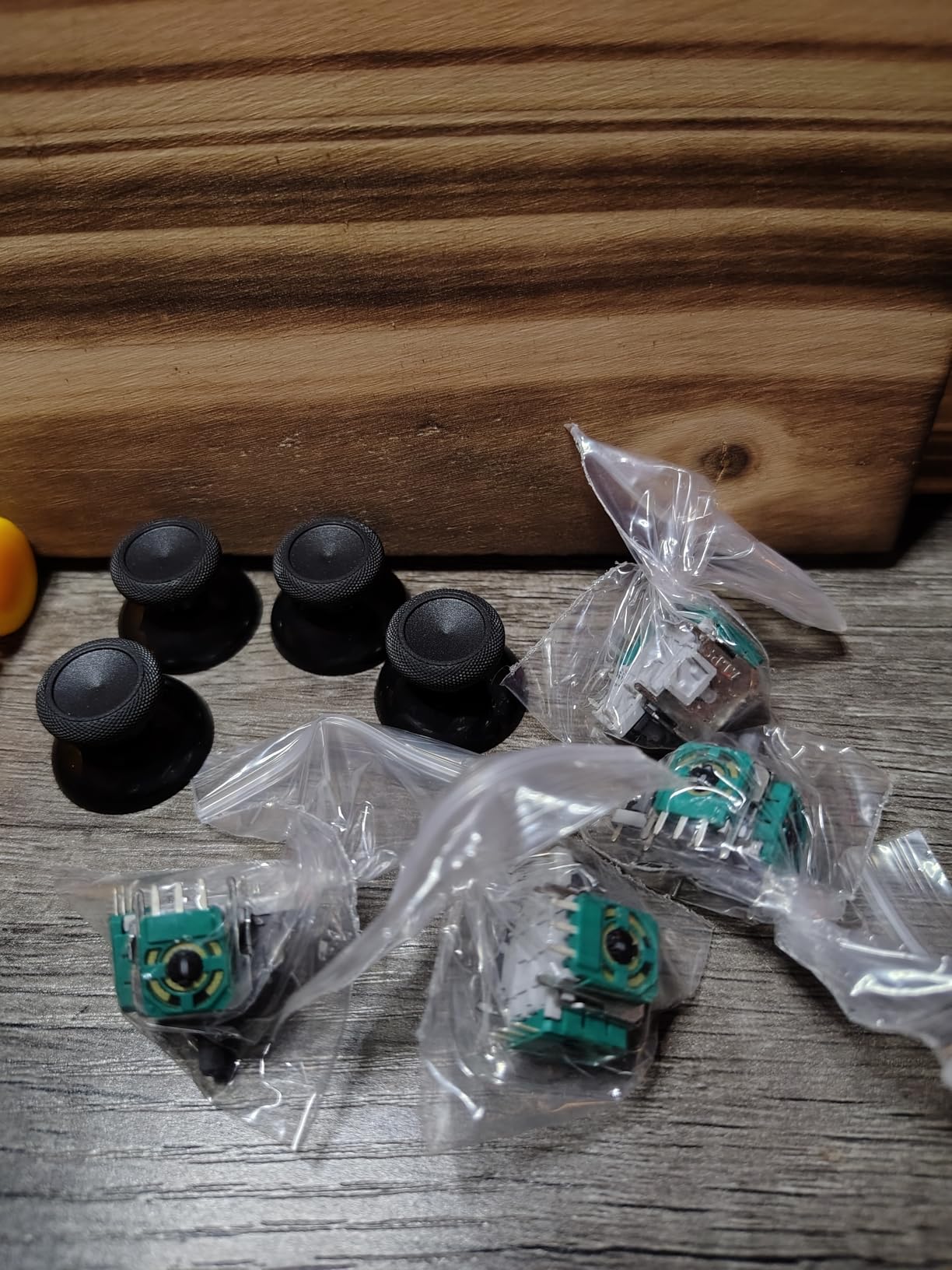 4PCS Replacement Joystick for Xbox One S/X Controller, Analog Thumbsticks Repair Tool Kit for Stick Drift, Broken, and Loose Joysticks Replacement, T6 T8 T10 Repair Screwdriver Kit for Xbox One S/X customer photo 2