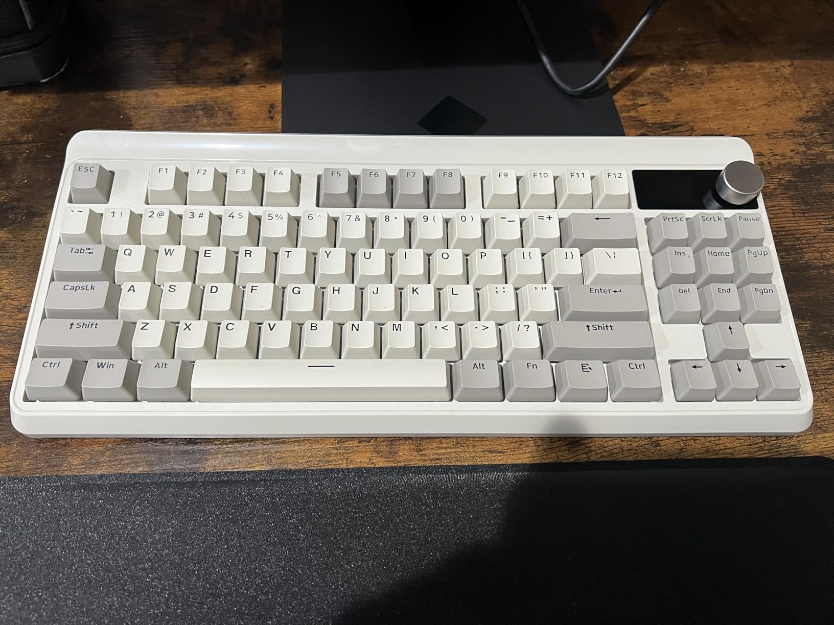 Womier Retro 75% Gaming Keyboard with OLED Display&Knob, M87 Pro Bluetooth 5.1/2.4GHz /USB-C Wireless Mechanical Keyboard with Hot-Swappable Custom Switch, Compact Gamer RGB Keyboard-Grey customer photo 2