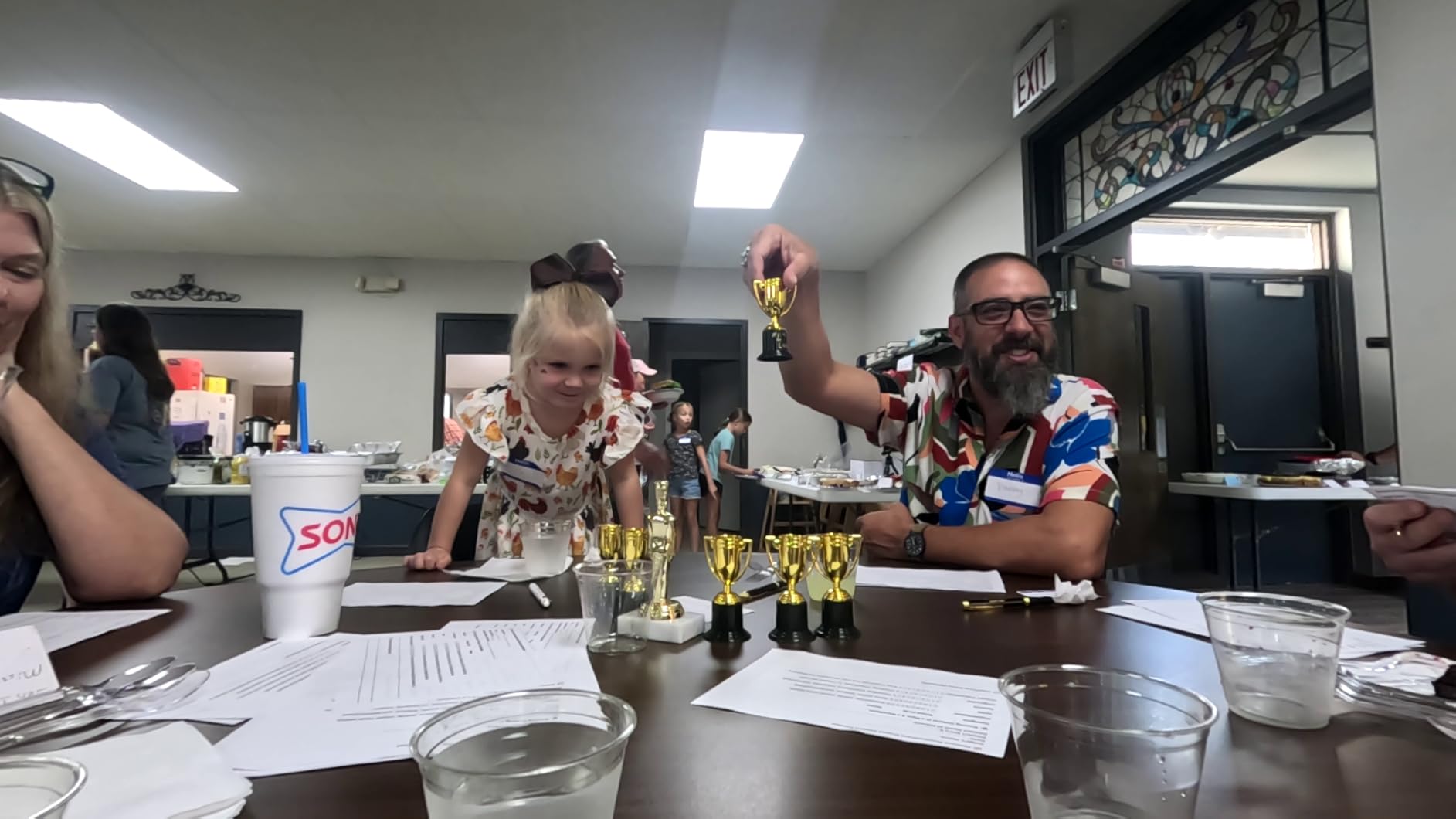 WINKIO Mini Trophies,Gold Trophy Award, Plastic Trophies for Kids, 4 Inch Trophy Cups, Award Trophies for Party Favors, Props, Rewards, Winning Prizes, Competitions Ceremony Parties Favor customer photo 1