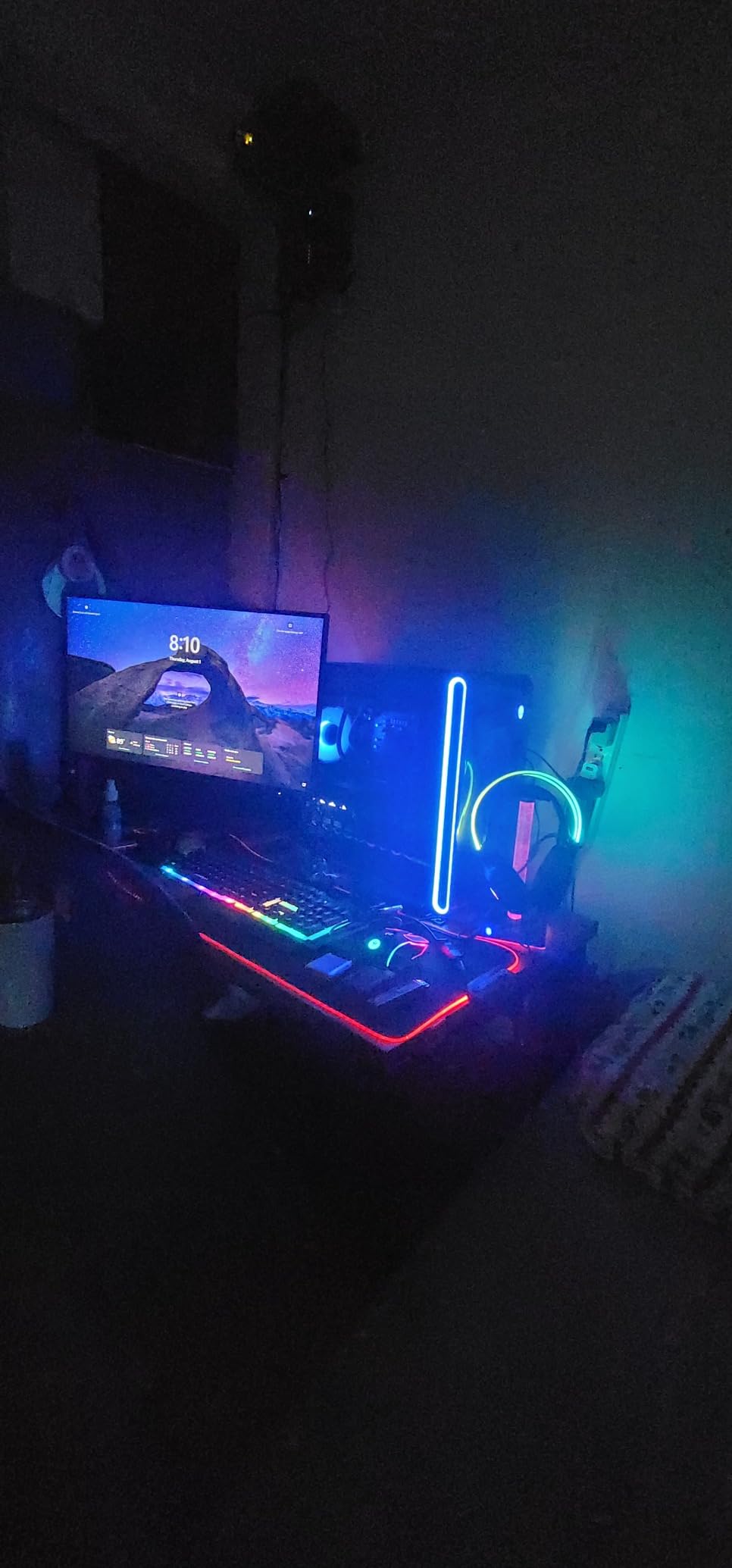 GAME PUNK 6-Piece Codebreakers RGB Gaming Bundle - Mechanical Keyboard, RGB Mouse & XL Mousepad USB Hub, Gaming Headset w/Stand, Light Strip - PC Game Accessories for Desktop & Laptop customer photo 1