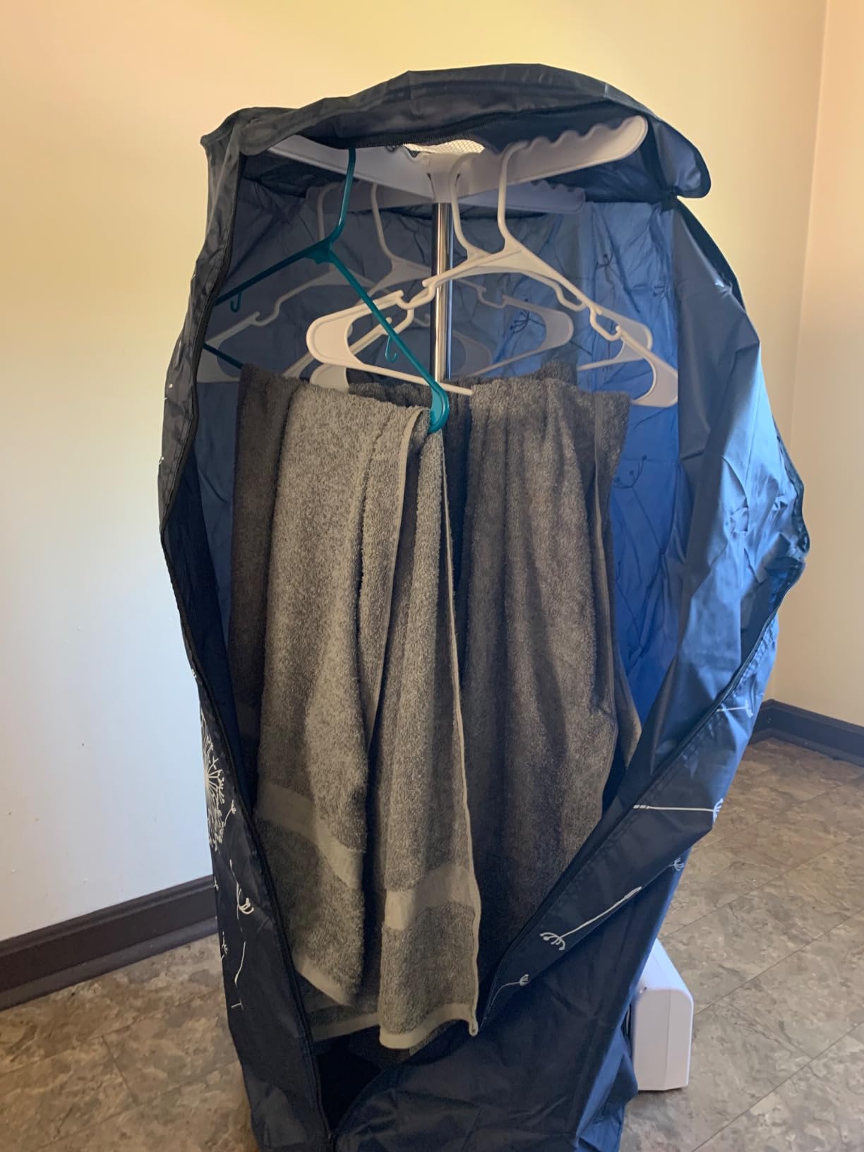 Portable Dryer, 46Inch-1000W Portable Clothes Dryer for Apartments, Portable Dryers Machine with Storage Bag, Mini Clothes Dryers for Travel, Home, RVs customer photo 1