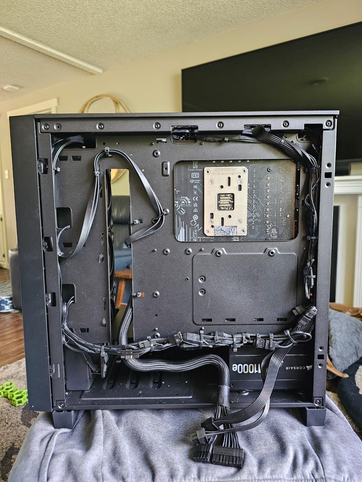 (3-Pack) ARGB Extension Cable, 5V 3-Pin Addressable RGB Cable, 1-to-1 Female to Female for Extending Computer PC Fans/LED Lights, 30cm / 11.8in customer photo 2