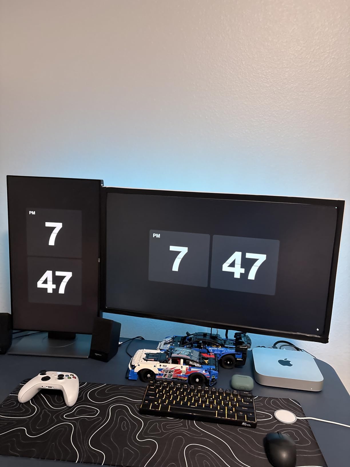 Gaming Mouse Pad Large 31.5 x 11.8in Topographic Keyboard Mousepad for Non-Slip Base and Stitched Edge, Extended Desk Pad XL Desk Mat (Black) customer photo 2