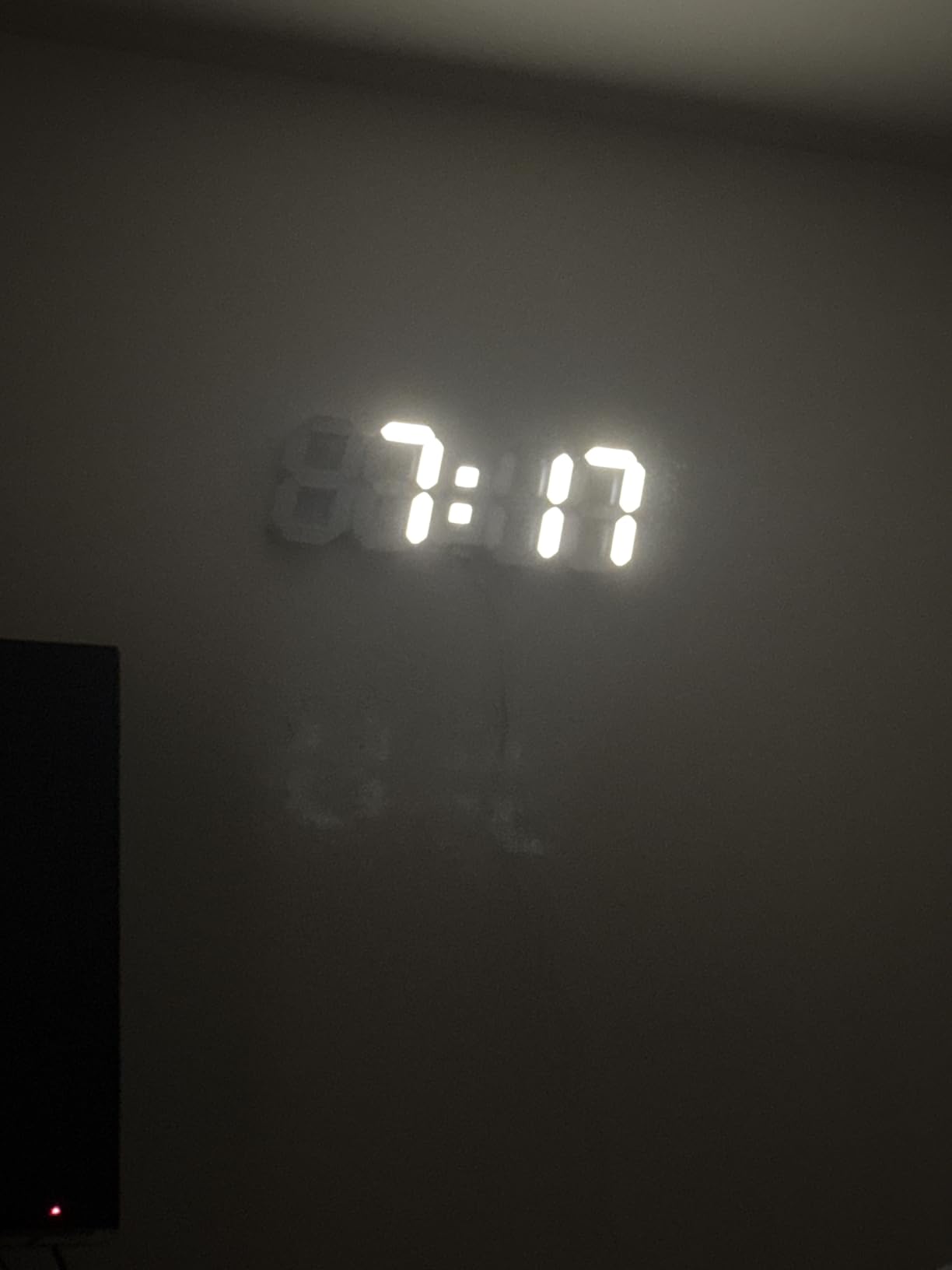 KOSUMOSU RGB Clock for Gaming Desk Clock 9.7