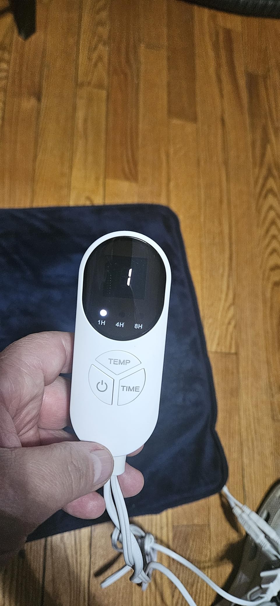 Electric Heated Foot Warmer for Feet, Double Sided Feet Warmer Foot Heating Pad with 9 Levels Temp and 3 Timers, Foot Warmers for Bed, Under Desk, Office, Birthday Christmas Gifts for Women Men(Grey) customer photo 2