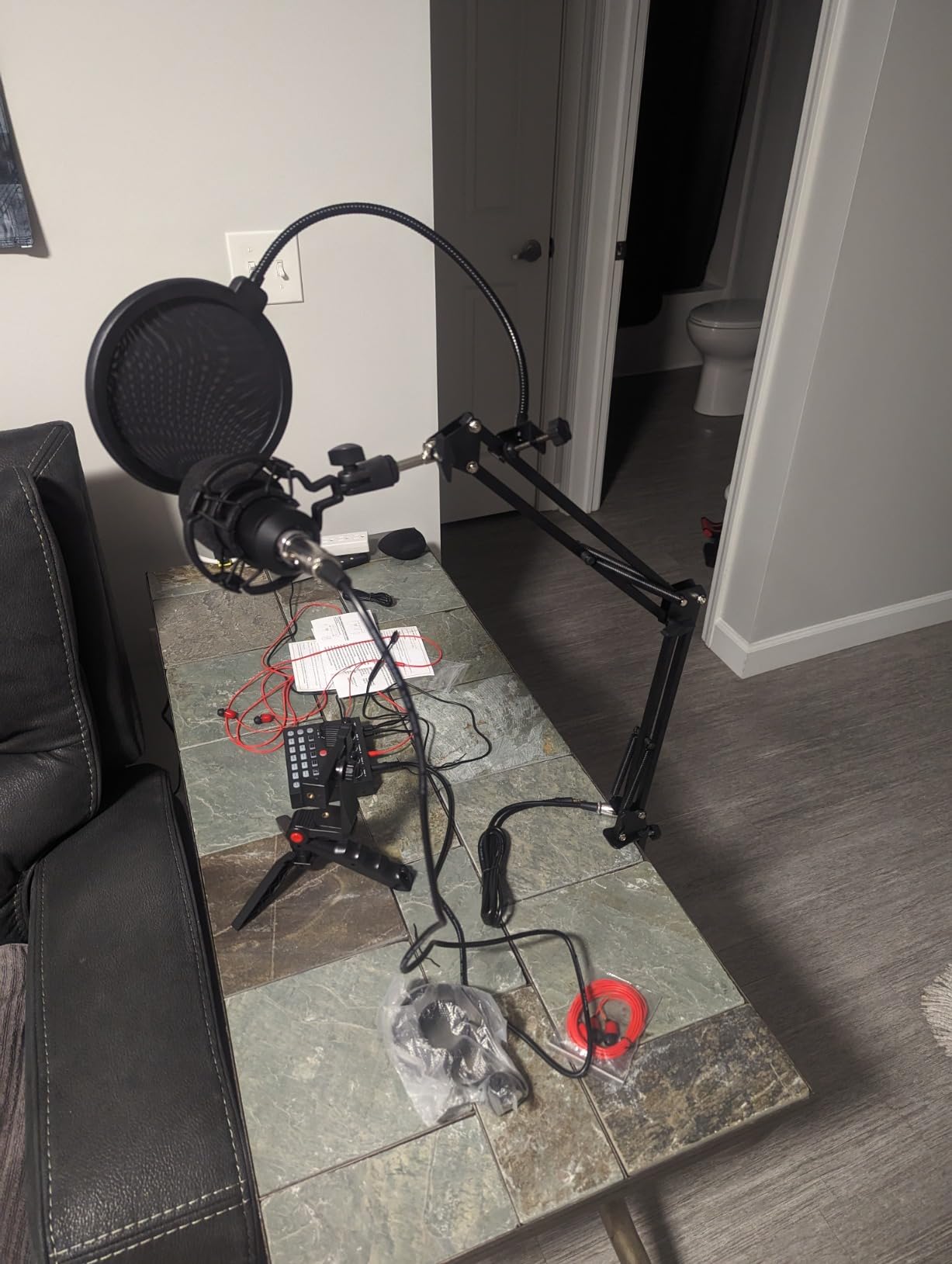 sktome Podcast Equipment Bundle for 2, V8s Voice Changer with BM-800 Podcast Microphone Bundle - Studio Condenser Microphone Perfect for Podcasting, Recording, Singing, Streaming and Gaming customer photo 2