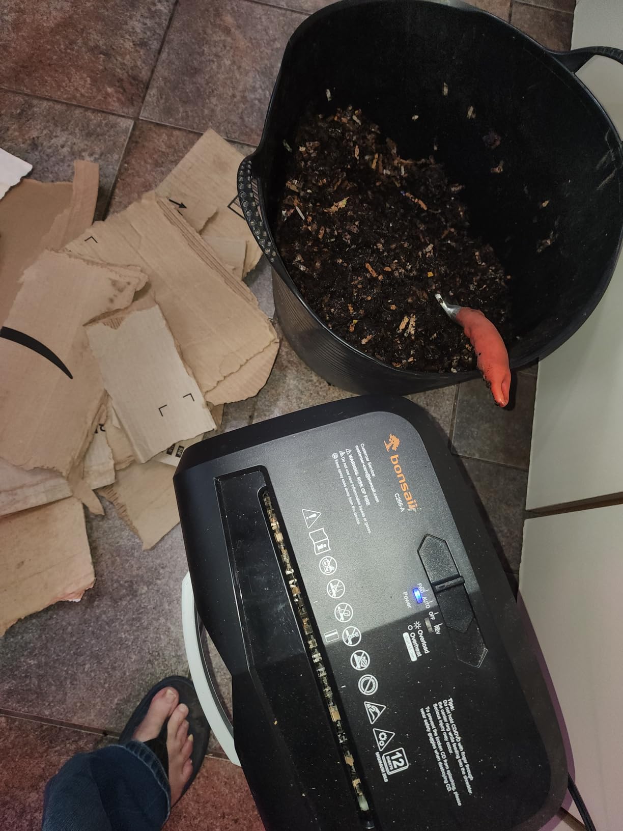 Bonsaii 15-Sheet Office Paper Shredder, 40 Mins Heavy Duty Shredder for Home Office, Crosscut Shreder with Anti-Jam System & P-4 High Security Supports CD/Credit Cards/Staple,5 Gal Pullout Bin C169-B customer photo 2