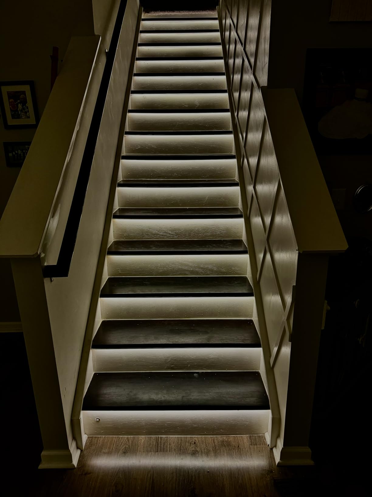 KMG-3233 Motion-Activated LED Stair Lighting Kit with Wall Switch, 40