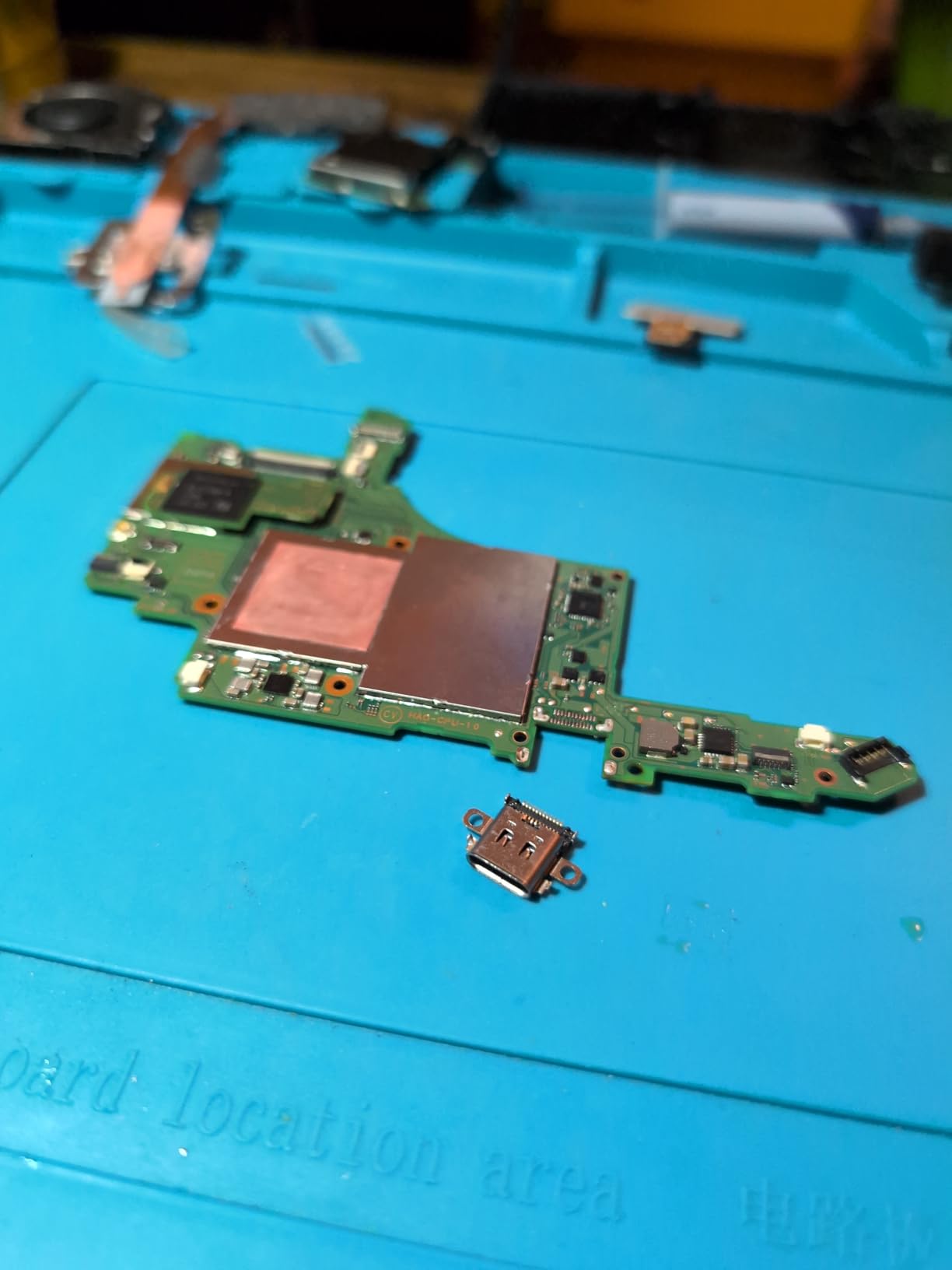 6-Pack USB C Port Replacement for Nintendo Switch, Type C Charging Port Charge Socket Dock Connector for NS Console with Tools customer photo 1