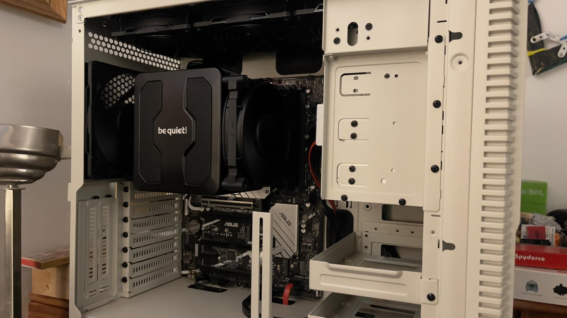 be quiet! Dark Rock Pro 5 Quiet Cooling CPU Cooler | Immensely High Airflow | 7 high-Performance Copper Heat Pipes | Speed Switch | Thermal Grease | BK036 customer photo 2