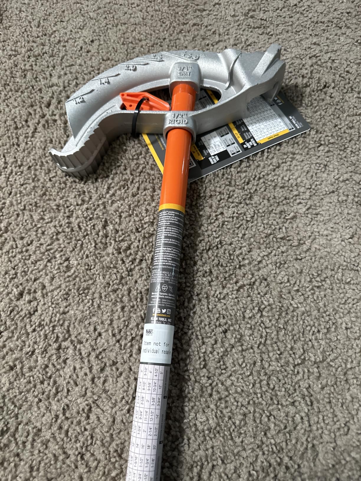 Klein Tools 80148 Conduit Bending Set, ACCU-BEND 3/4-Inch EMT Conduit Bender with Angle Setter and Magnetic Level Tool, 2-Piece customer photo 1