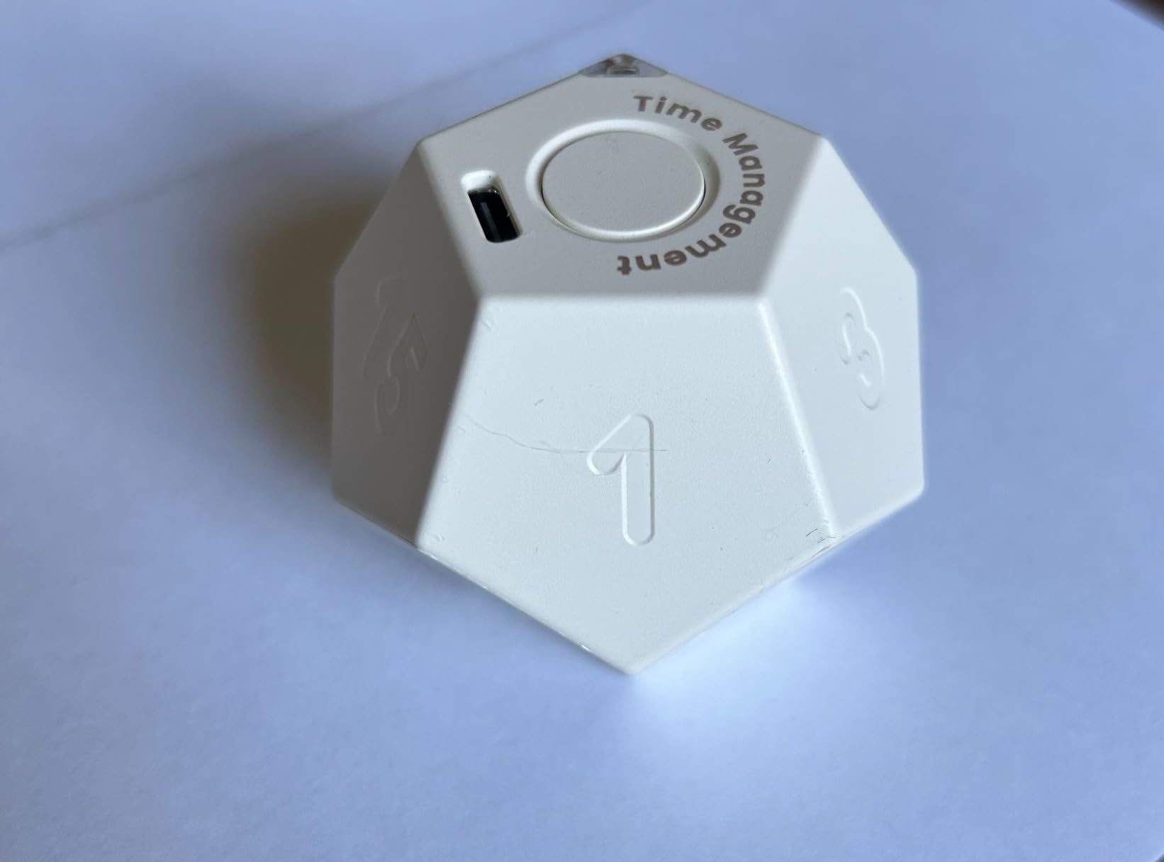 Cube Pomodoro Timer - Flip to Start Countdown, Rechargeable Mini Productivity Timer for Study, Office, 11 Preset Times, Silent/Vibration, Time Management Tool for Kids & ADHD (White) customer photo 2